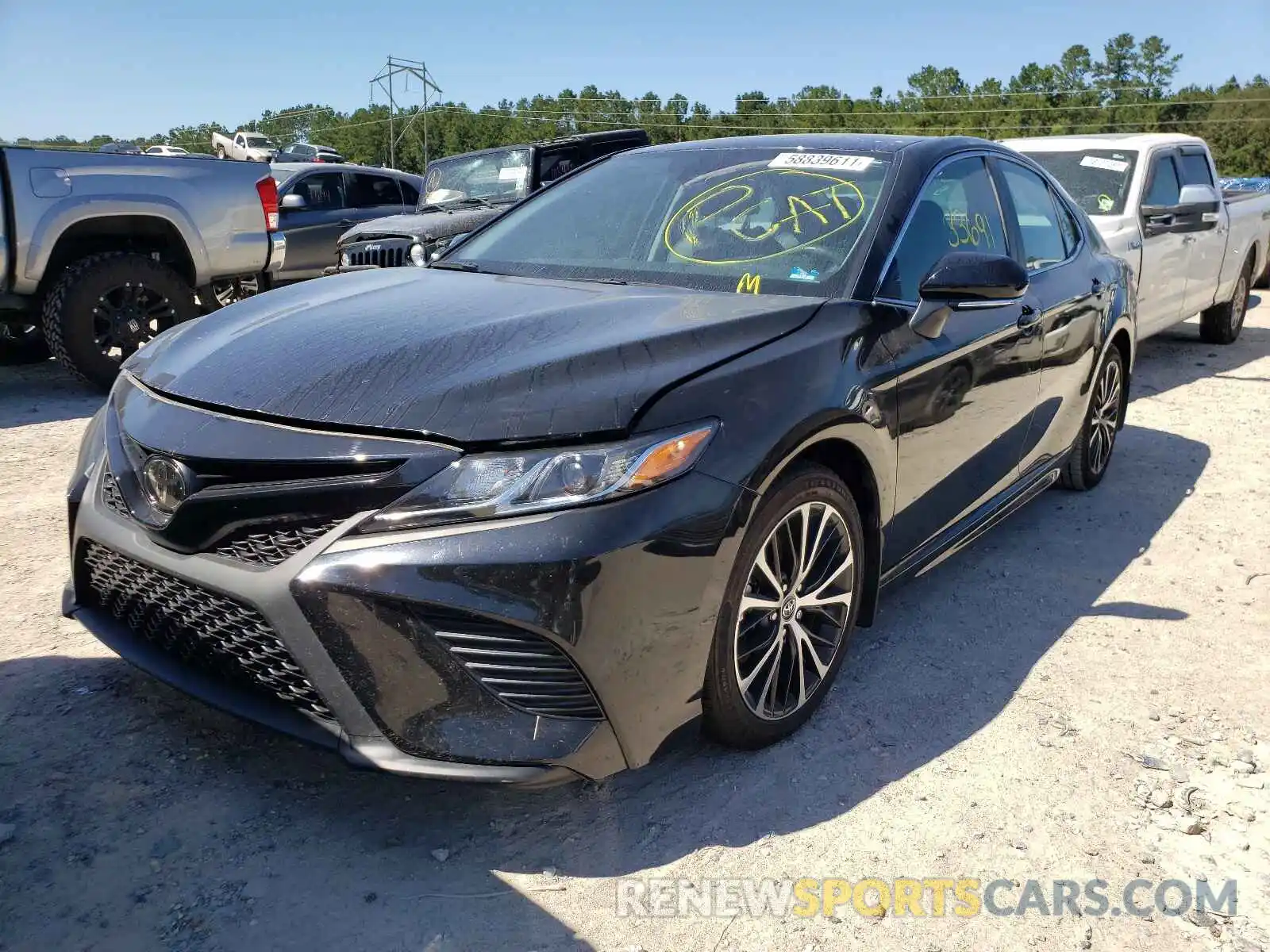 2 Photograph of a damaged car 4T1B11HK1KU828650 TOYOTA CAMRY 2019