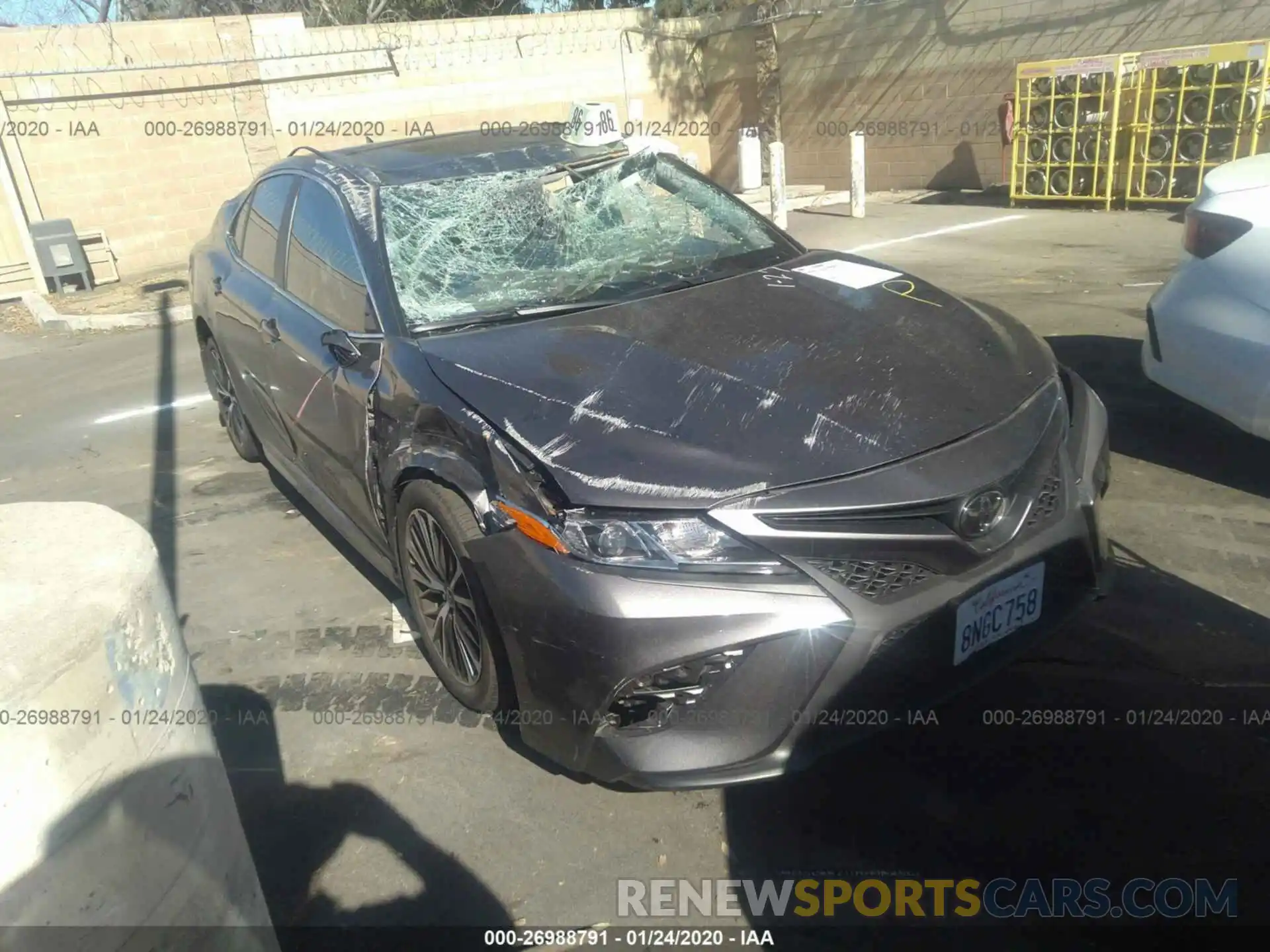 1 Photograph of a damaged car 4T1B11HK1KU830270 TOYOTA CAMRY 2019