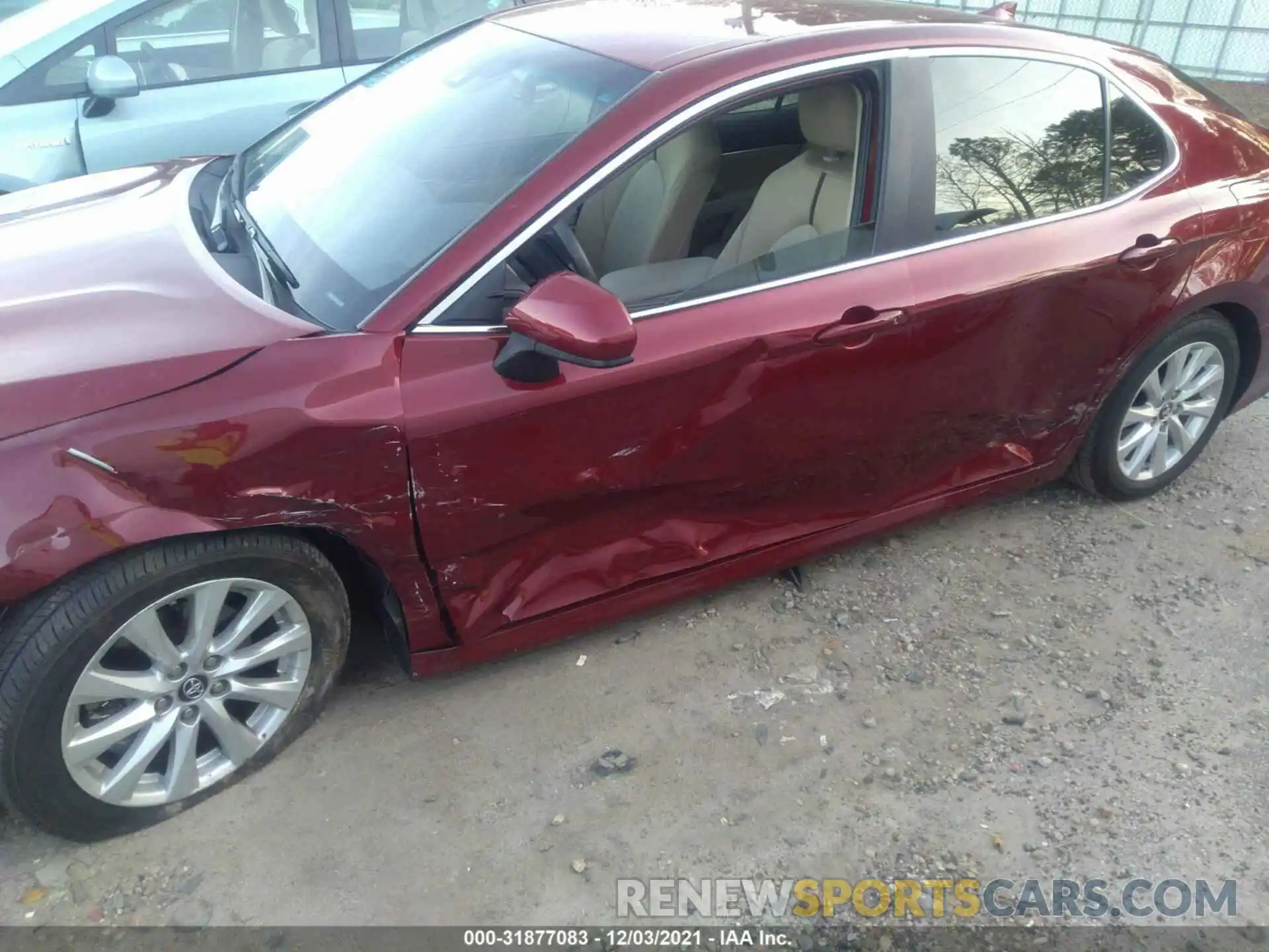 6 Photograph of a damaged car 4T1B11HK1KU830592 TOYOTA CAMRY 2019