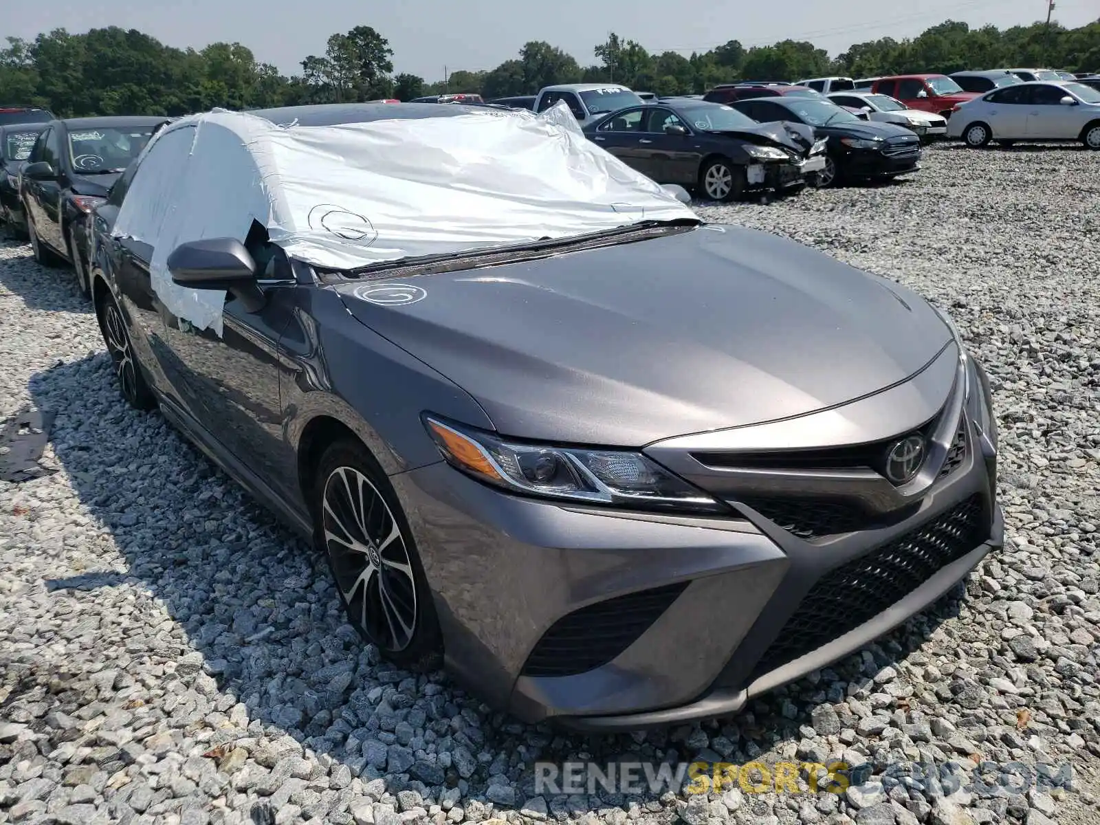 1 Photograph of a damaged car 4T1B11HK1KU833315 TOYOTA CAMRY 2019