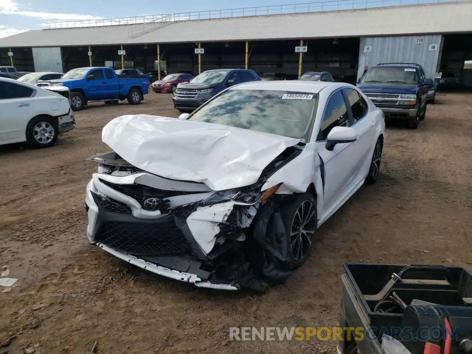 2 Photograph of a damaged car 4T1B11HK1KU836649 TOYOTA CAMRY 2019