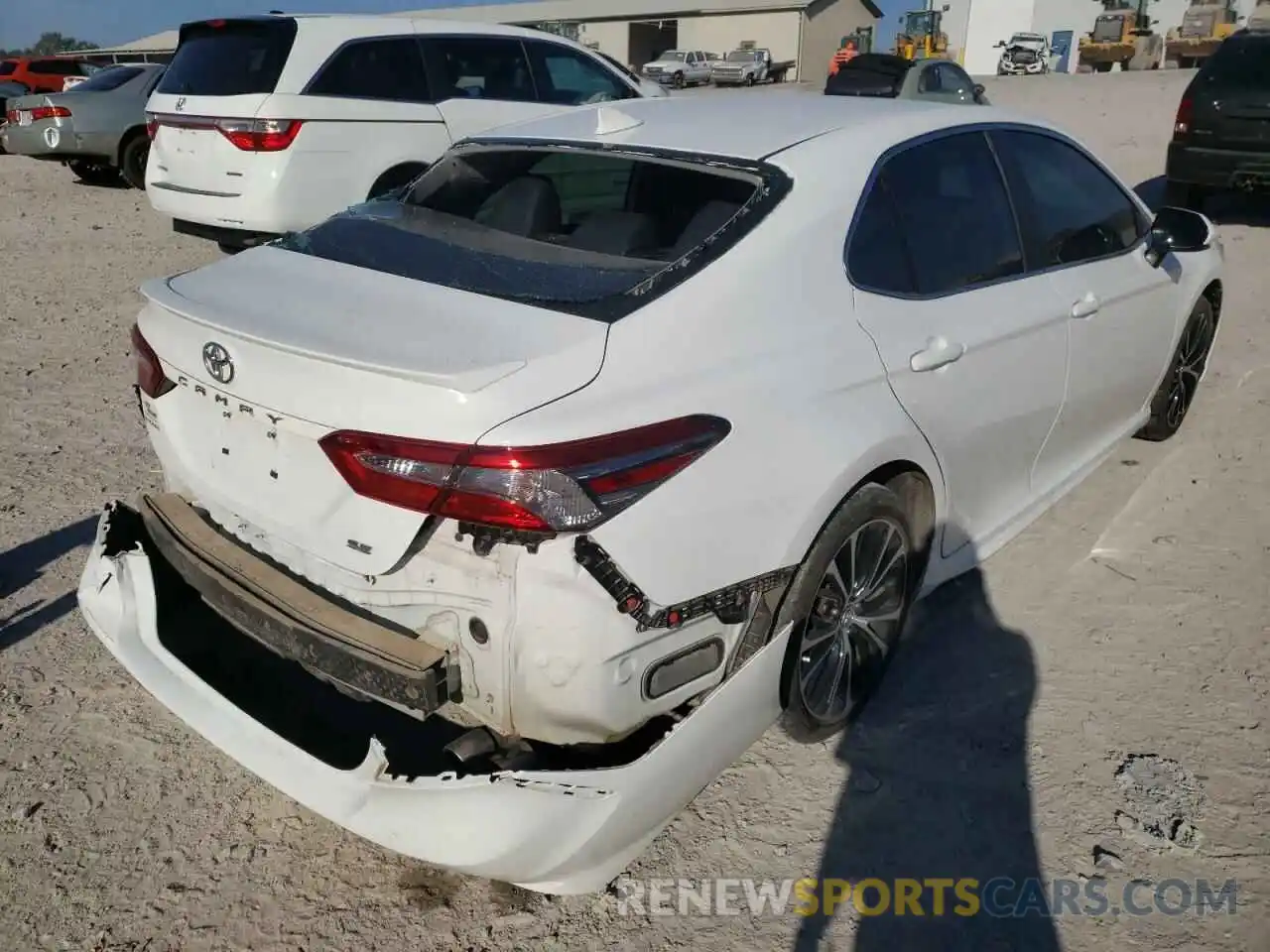 4 Photograph of a damaged car 4T1B11HK1KU838188 TOYOTA CAMRY 2019