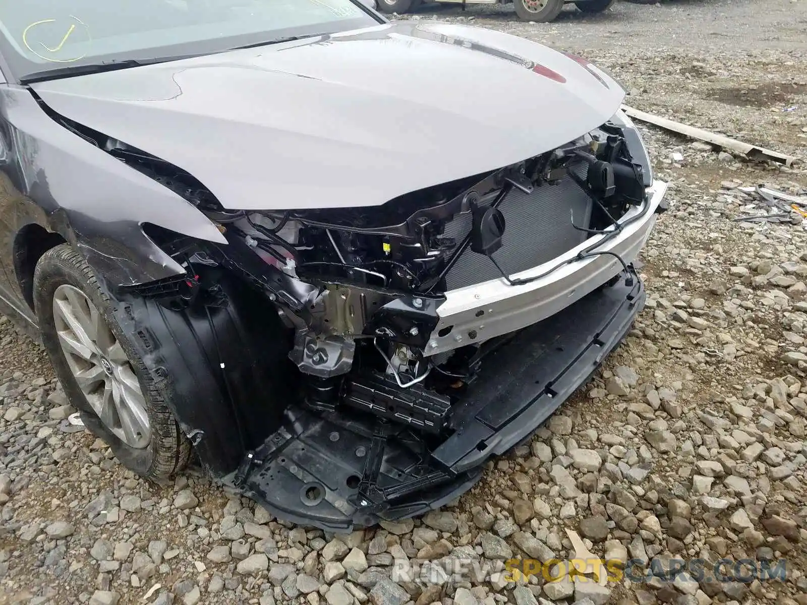 9 Photograph of a damaged car 4T1B11HK1KU841155 TOYOTA CAMRY 2019