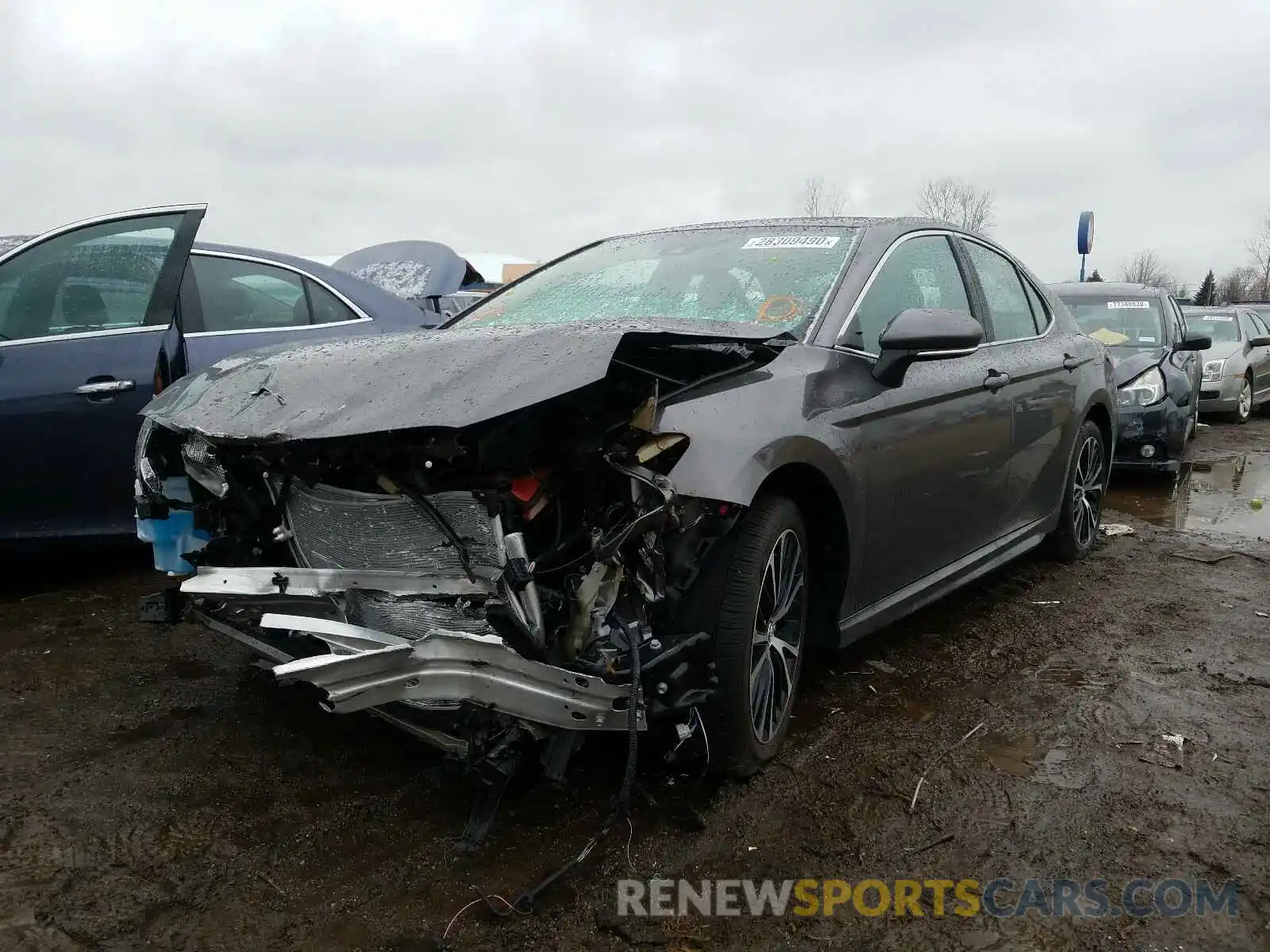 2 Photograph of a damaged car 4T1B11HK1KU842080 TOYOTA CAMRY 2019