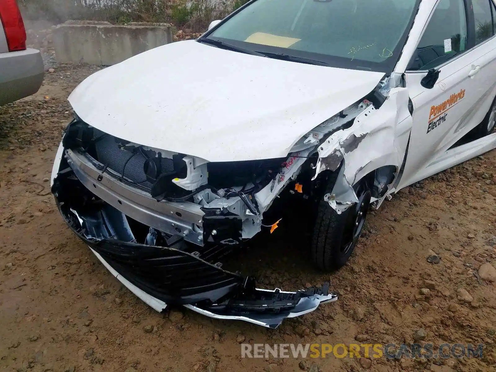 9 Photograph of a damaged car 4T1B11HK1KU845321 TOYOTA CAMRY 2019