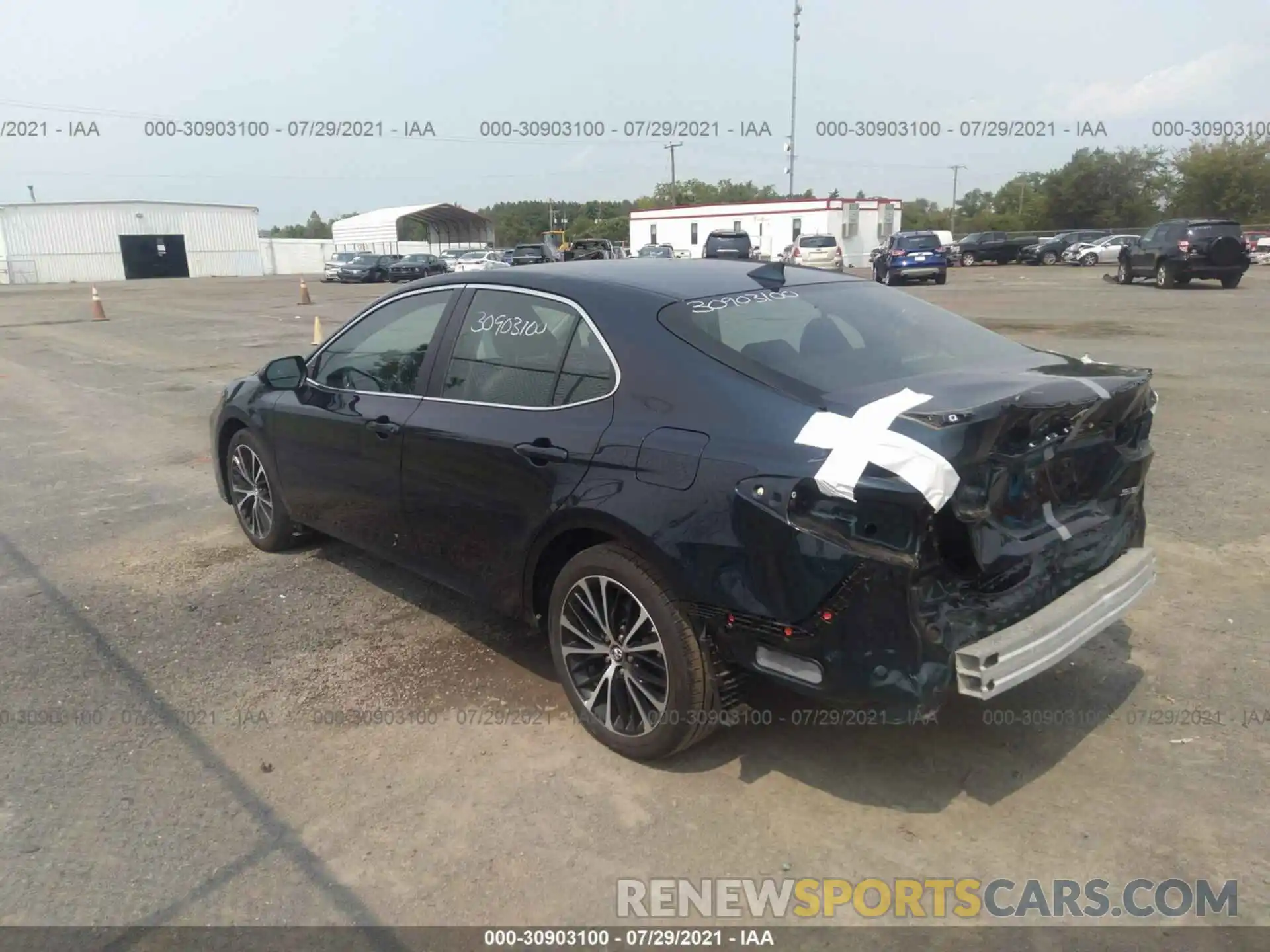 3 Photograph of a damaged car 4T1B11HK1KU846162 TOYOTA CAMRY 2019