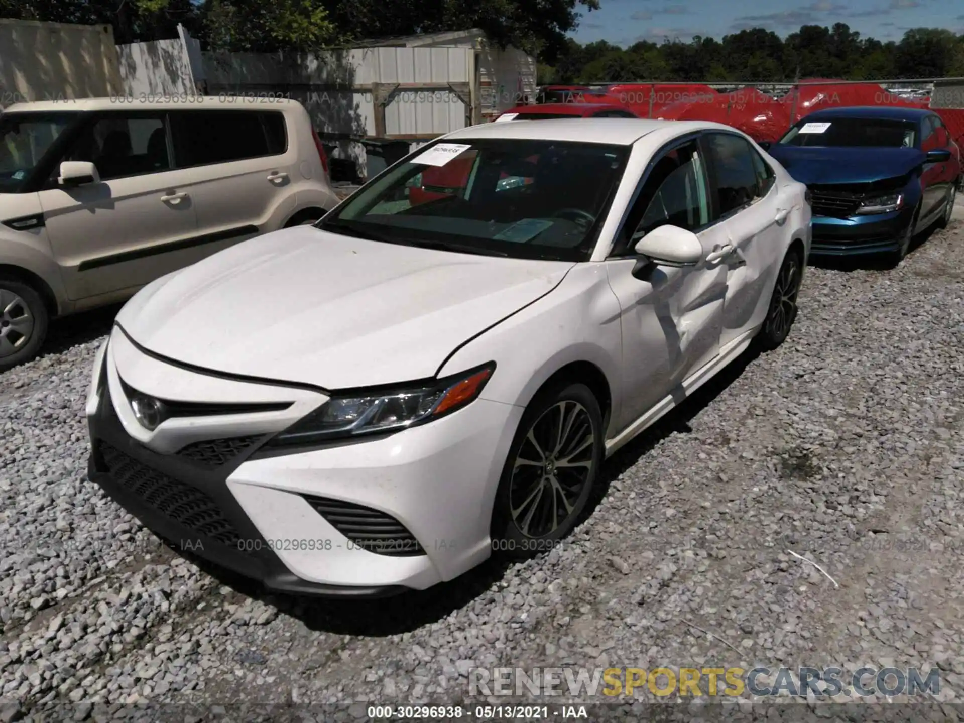 2 Photograph of a damaged car 4T1B11HK1KU846694 TOYOTA CAMRY 2019