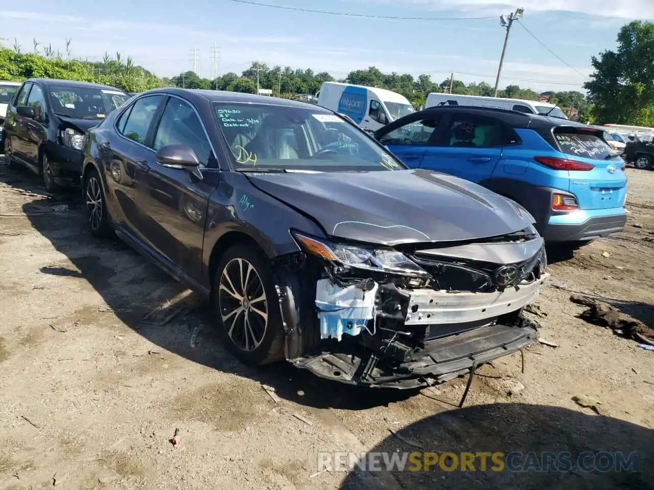 1 Photograph of a damaged car 4T1B11HK1KU848459 TOYOTA CAMRY 2019