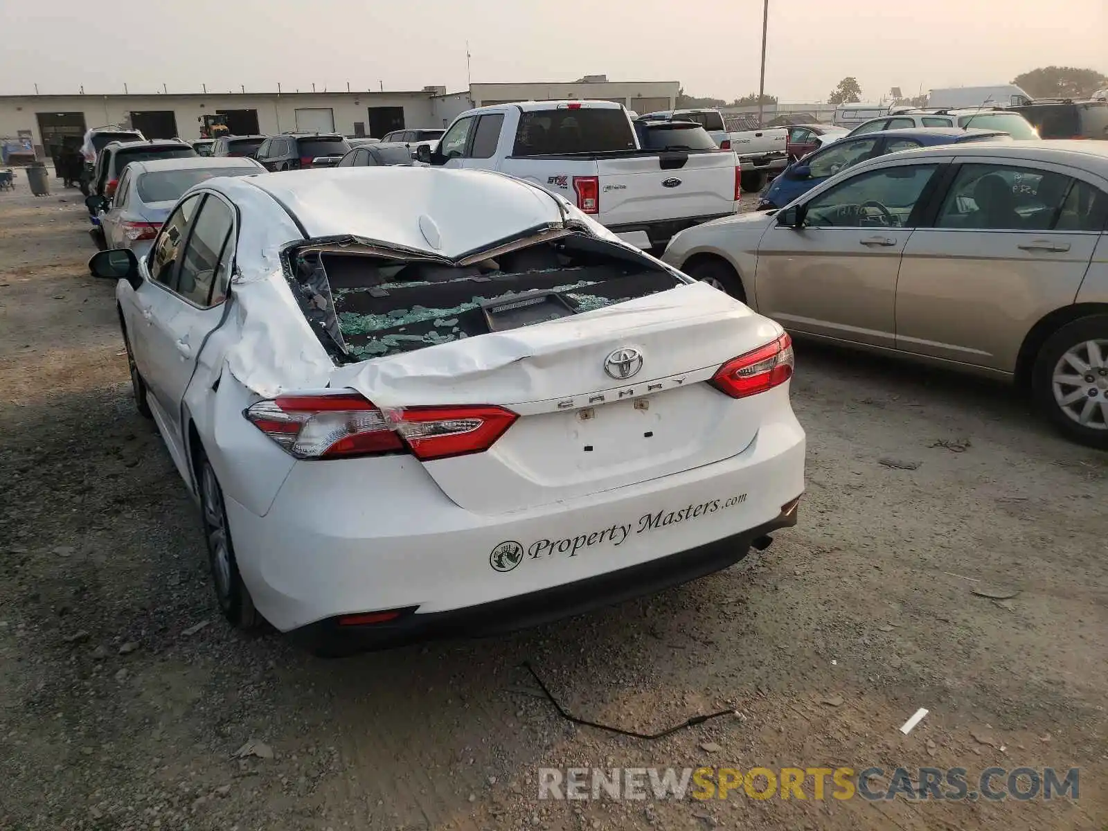 9 Photograph of a damaged car 4T1B11HK1KU850647 TOYOTA CAMRY 2019