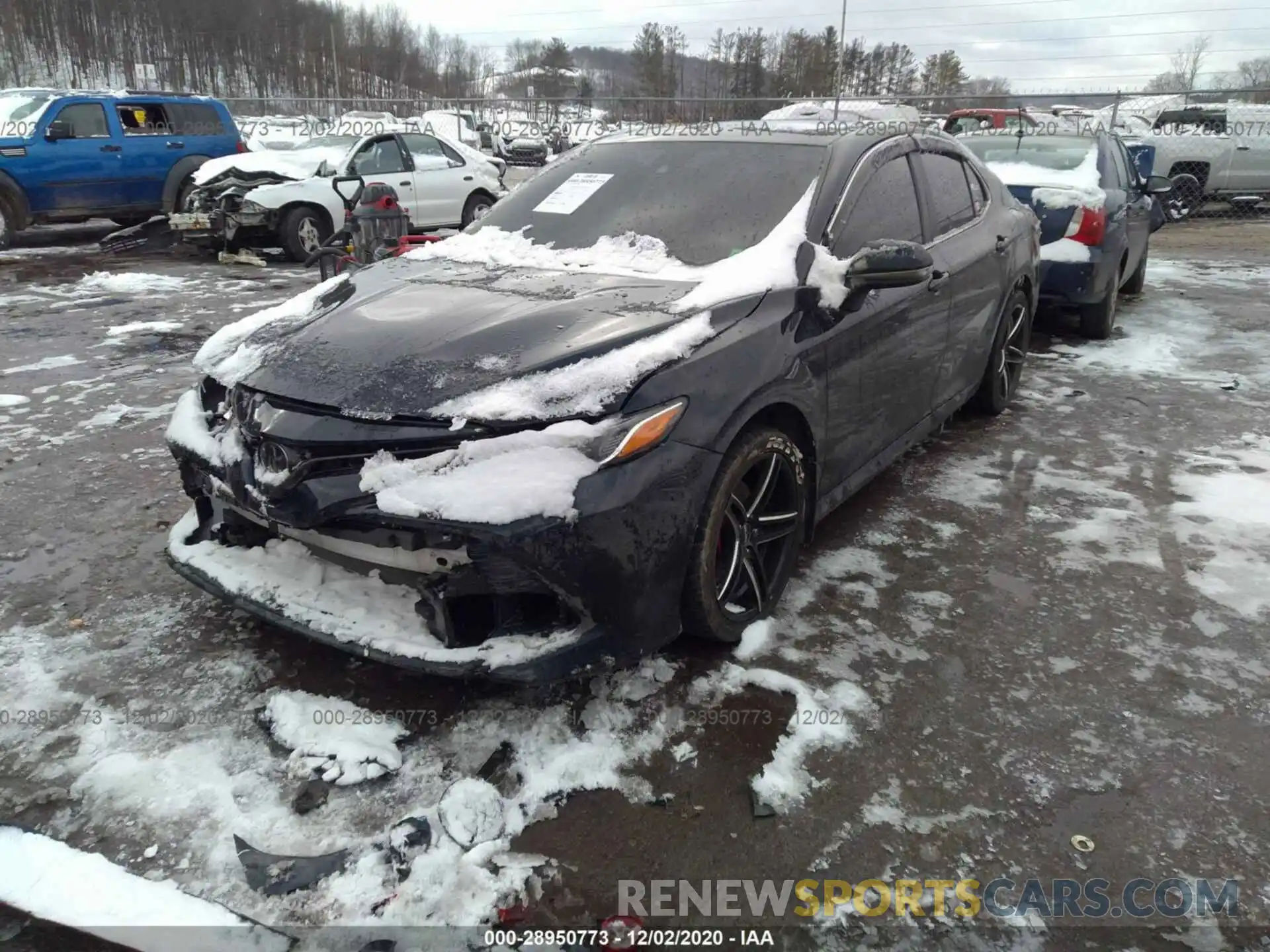 2 Photograph of a damaged car 4T1B11HK1KU850941 TOYOTA CAMRY 2019