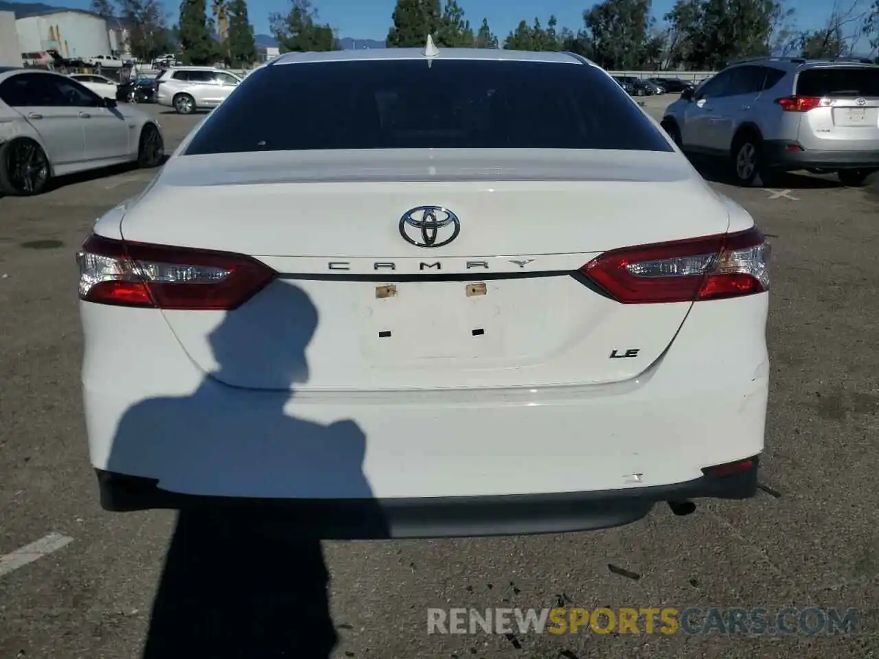 6 Photograph of a damaged car 4T1B11HK1KU851281 TOYOTA CAMRY 2019