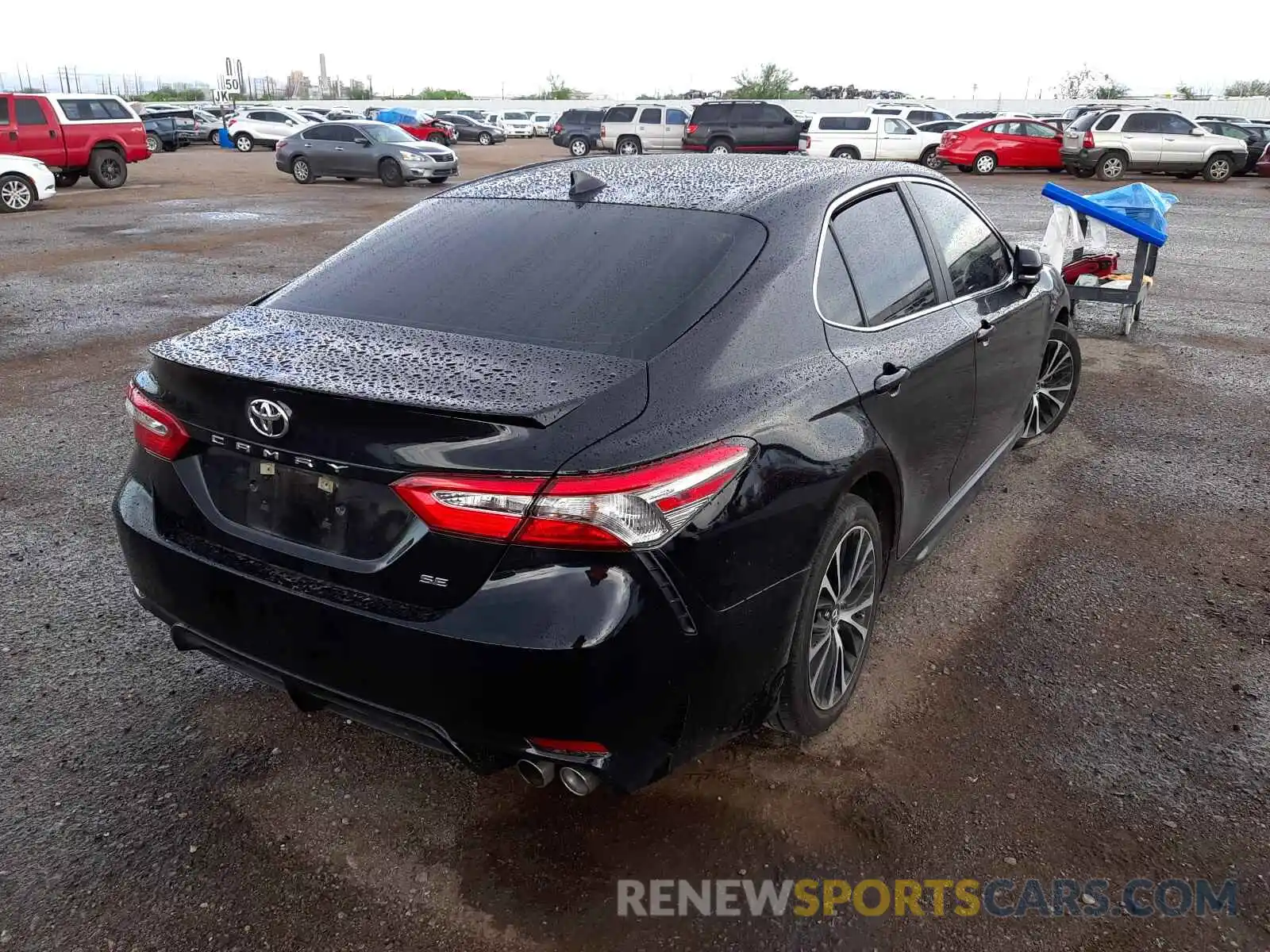 4 Photograph of a damaged car 4T1B11HK1KU851426 TOYOTA CAMRY 2019