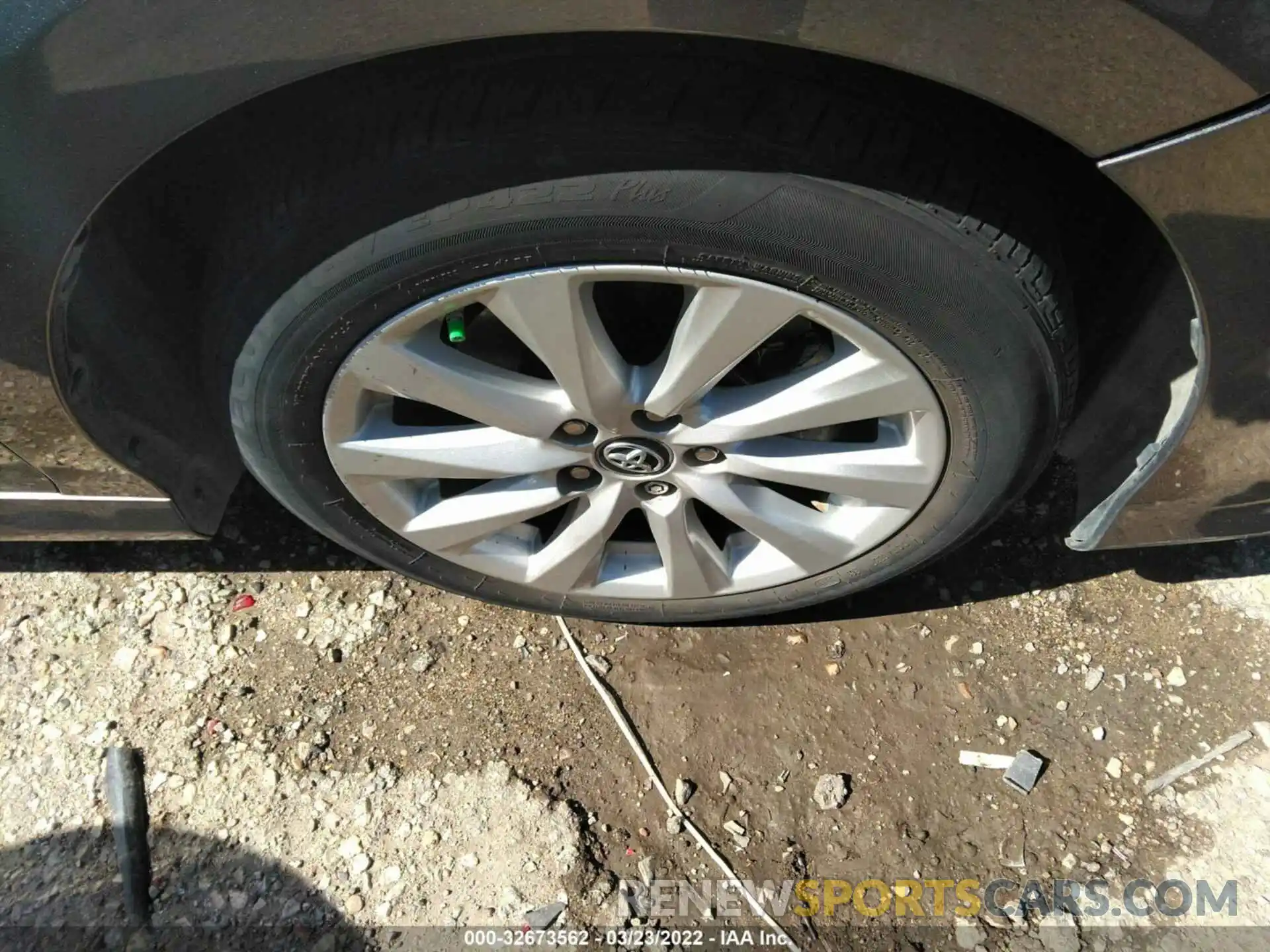 12 Фотография поврежденного автомобиля 4T1B11HK1KU851538 TOYOTA CAMRY 2019