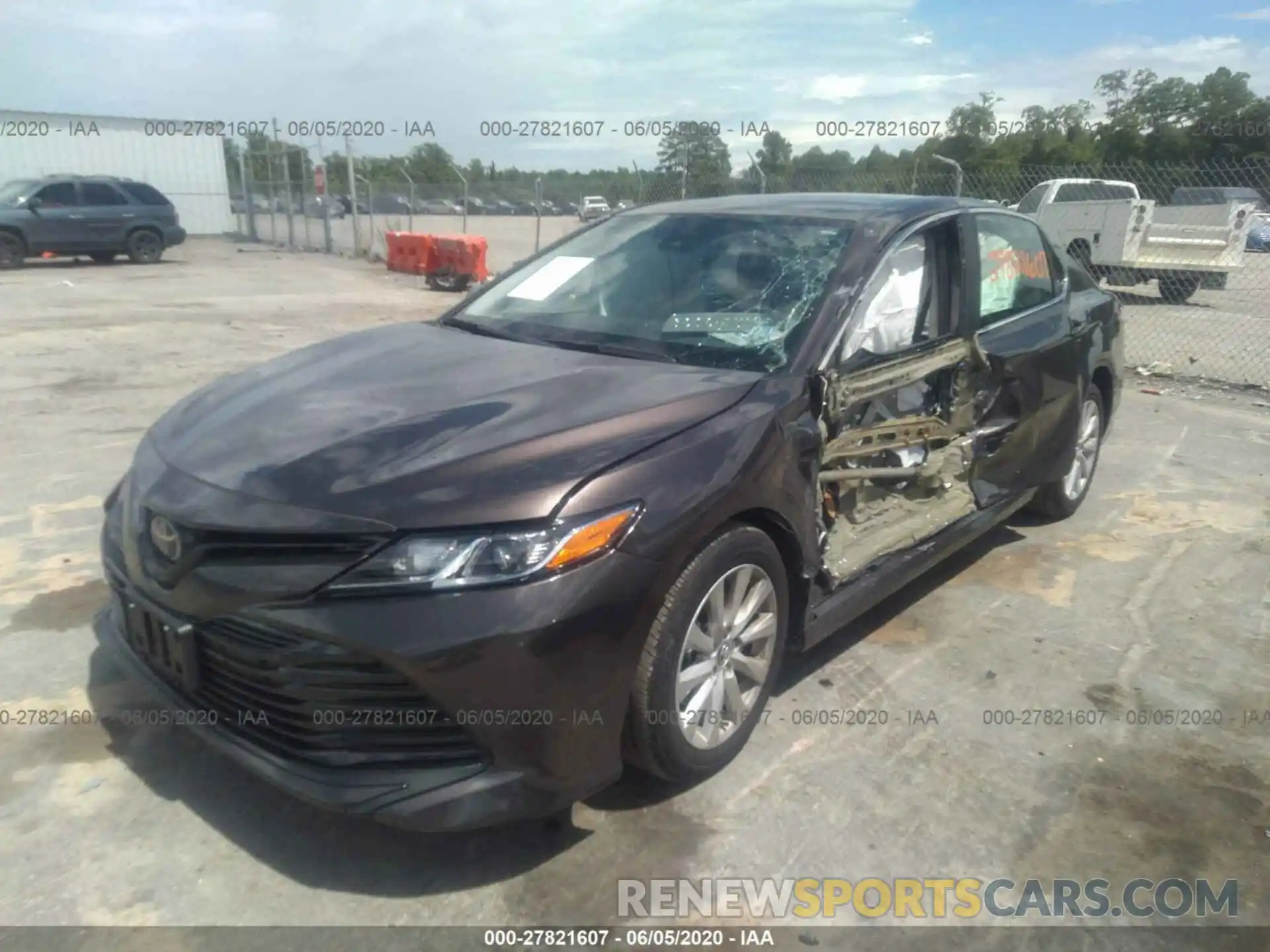 2 Photograph of a damaged car 4T1B11HK1KU853290 TOYOTA CAMRY 2019