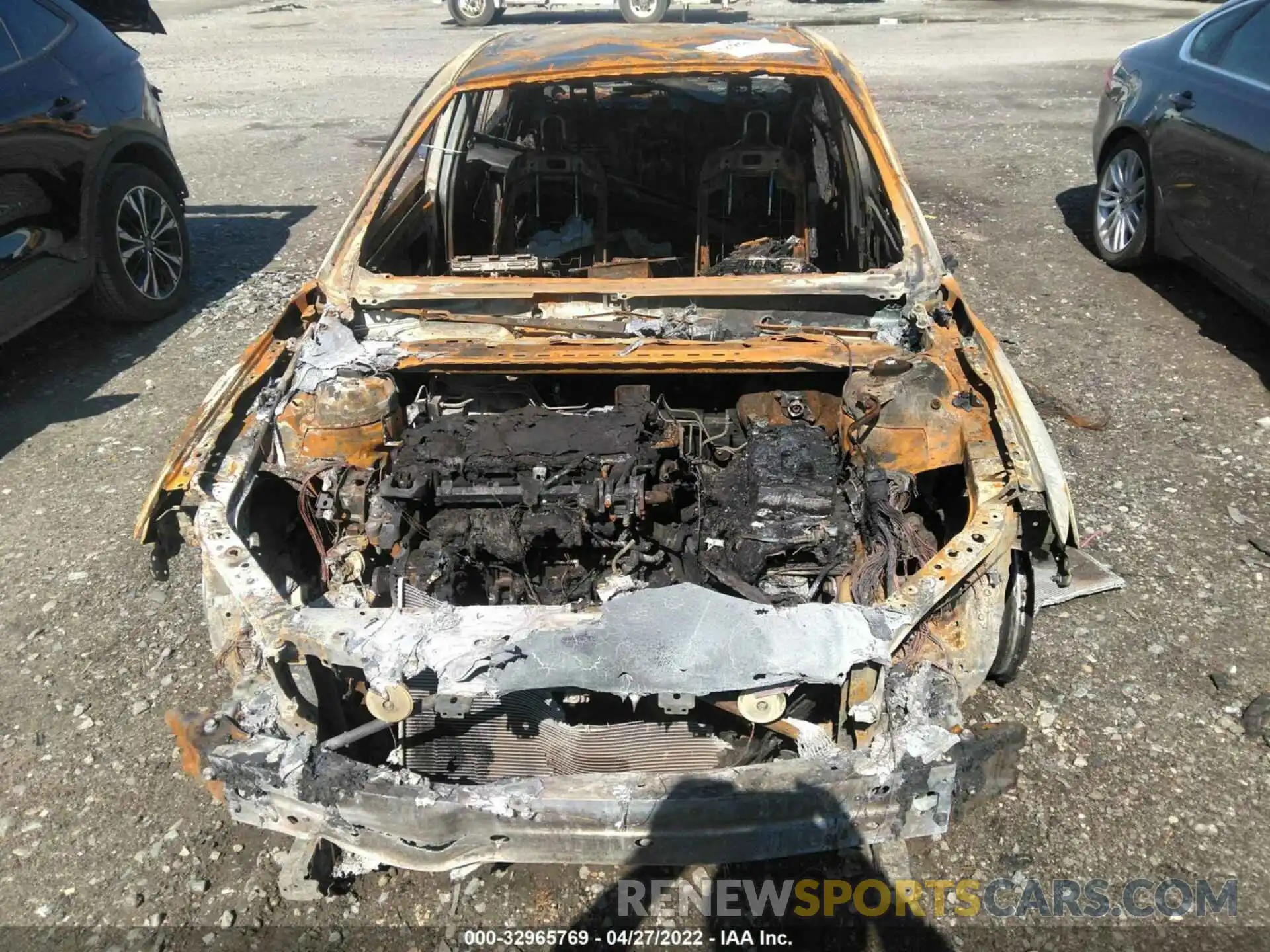 6 Photograph of a damaged car 4T1B11HK1KU856089 TOYOTA CAMRY 2019