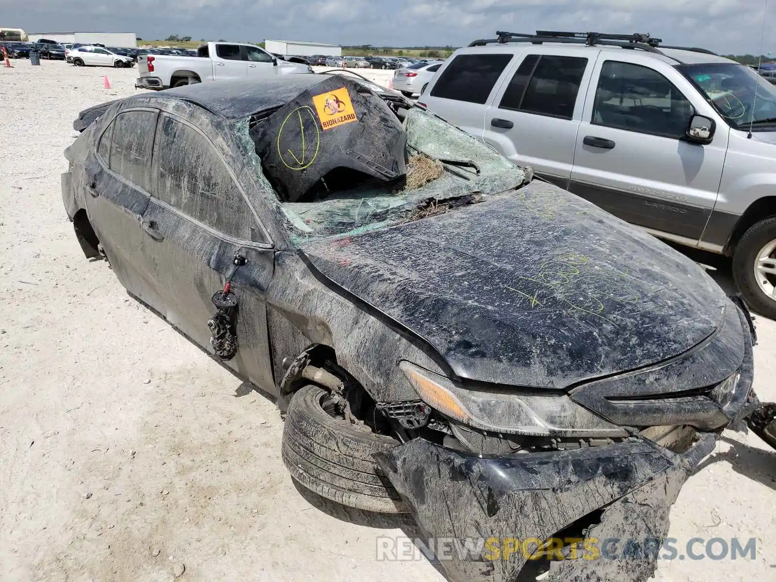 9 Photograph of a damaged car 4T1B11HK1KU856478 TOYOTA CAMRY 2019