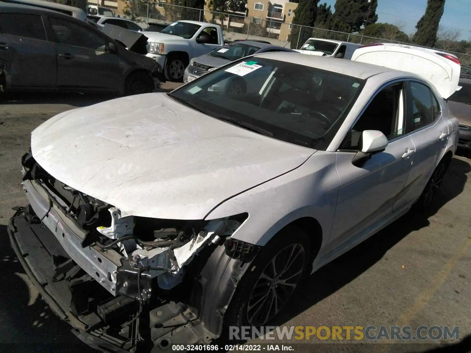 2 Photograph of a damaged car 4T1B11HK2KU160390 TOYOTA CAMRY 2019