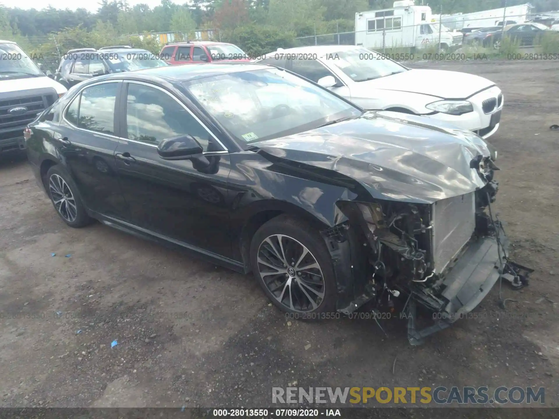 1 Photograph of a damaged car 4T1B11HK2KU160793 TOYOTA CAMRY 2019