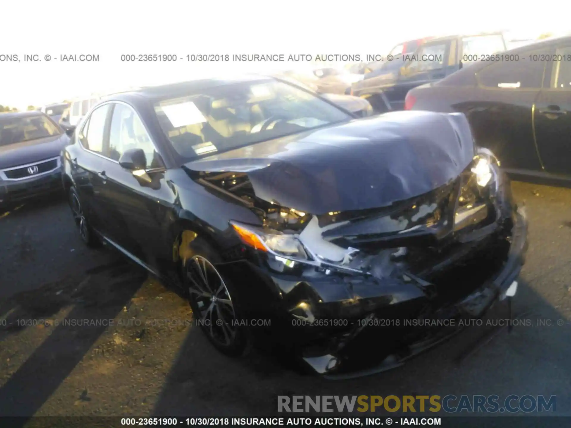 1 Photograph of a damaged car 4T1B11HK2KU161569 TOYOTA CAMRY 2019