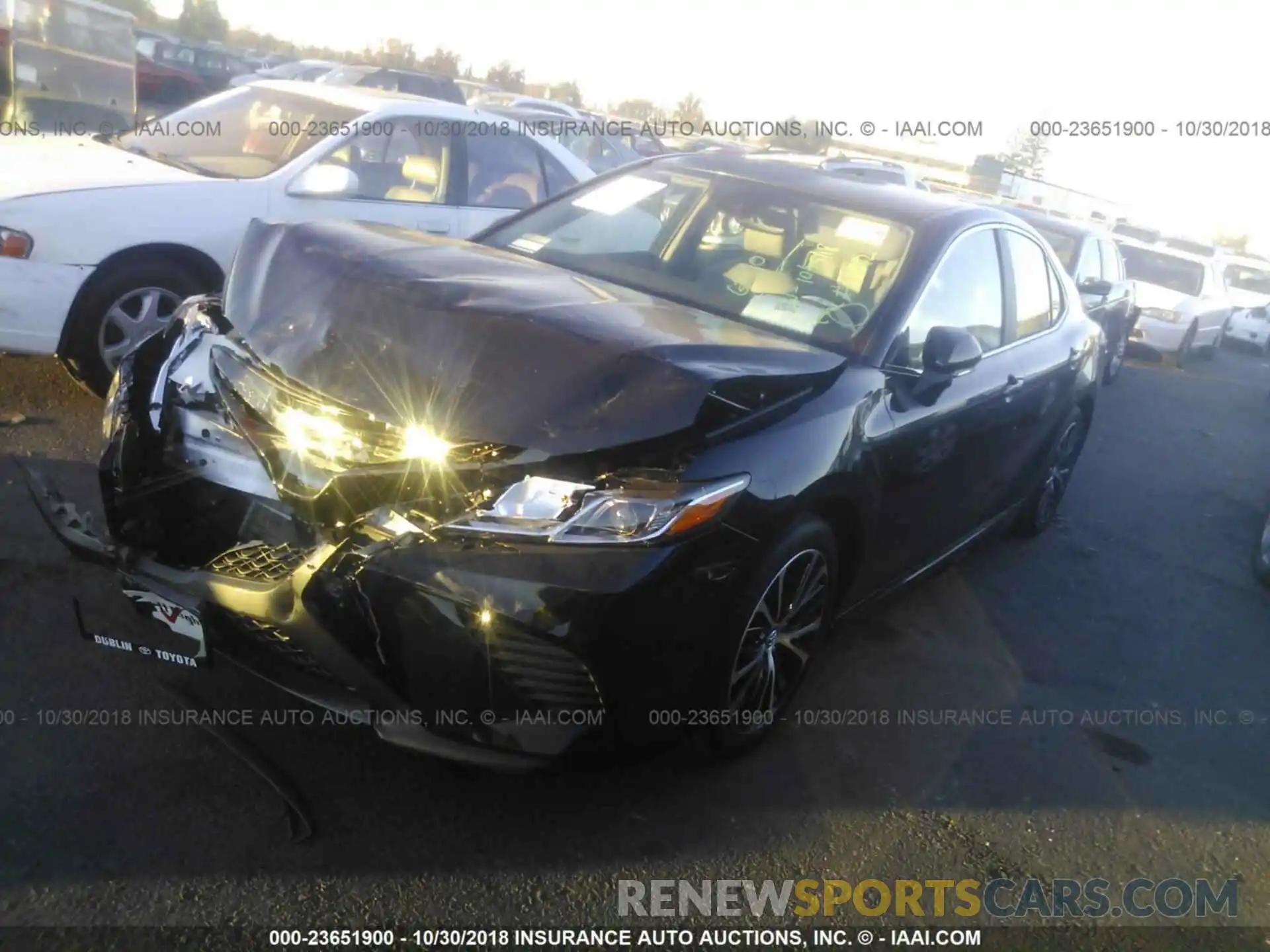 2 Photograph of a damaged car 4T1B11HK2KU161569 TOYOTA CAMRY 2019