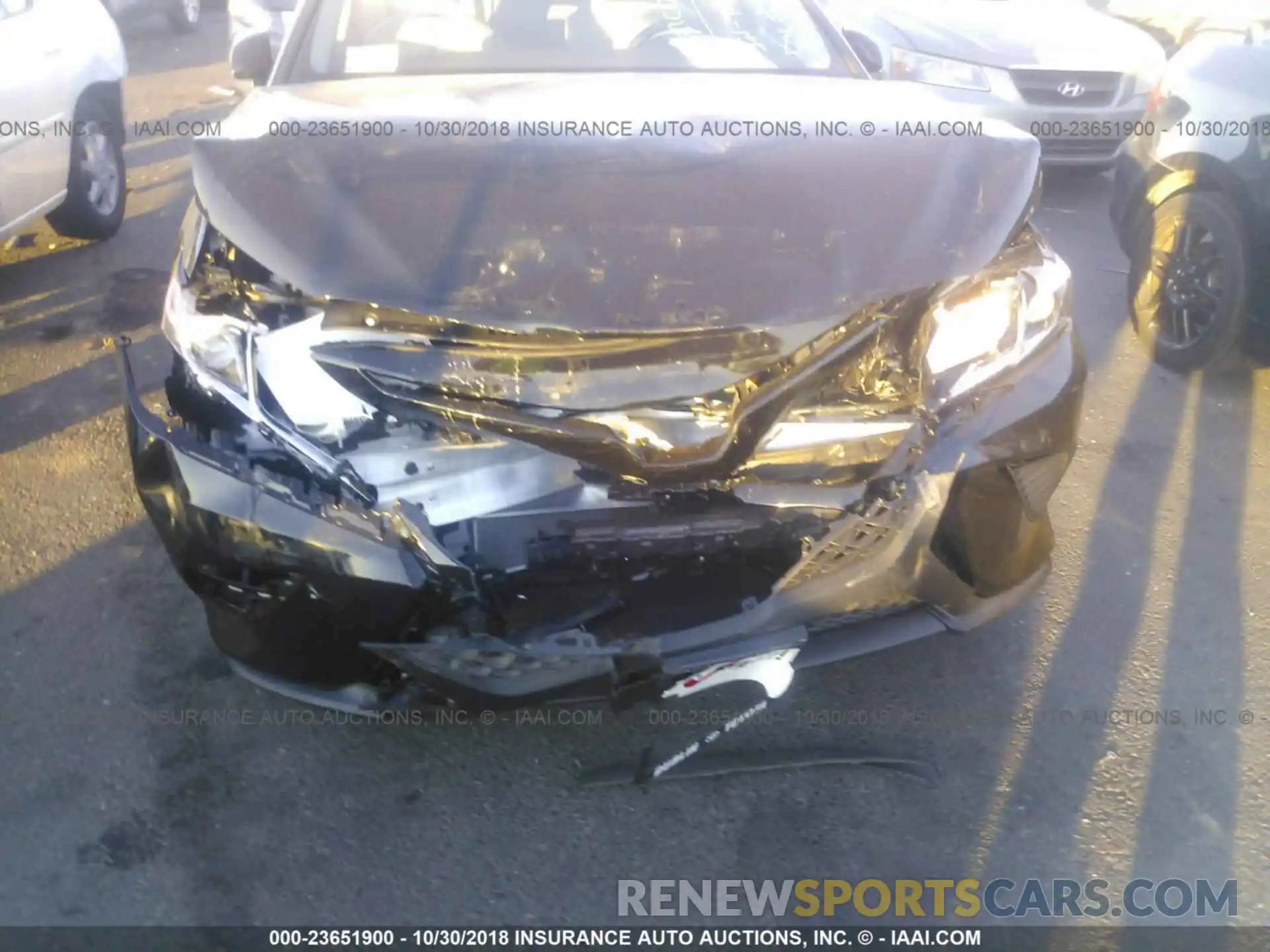 6 Photograph of a damaged car 4T1B11HK2KU161569 TOYOTA CAMRY 2019