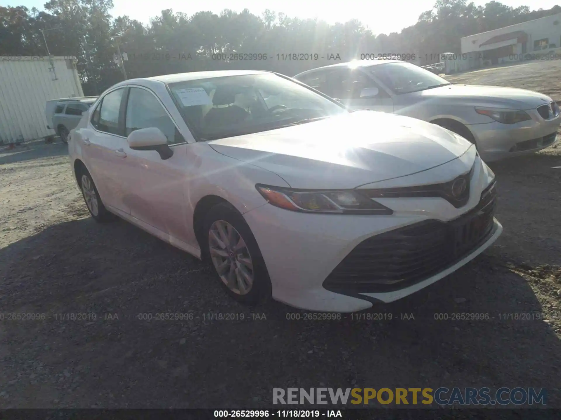 1 Photograph of a damaged car 4T1B11HK2KU162110 TOYOTA CAMRY 2019