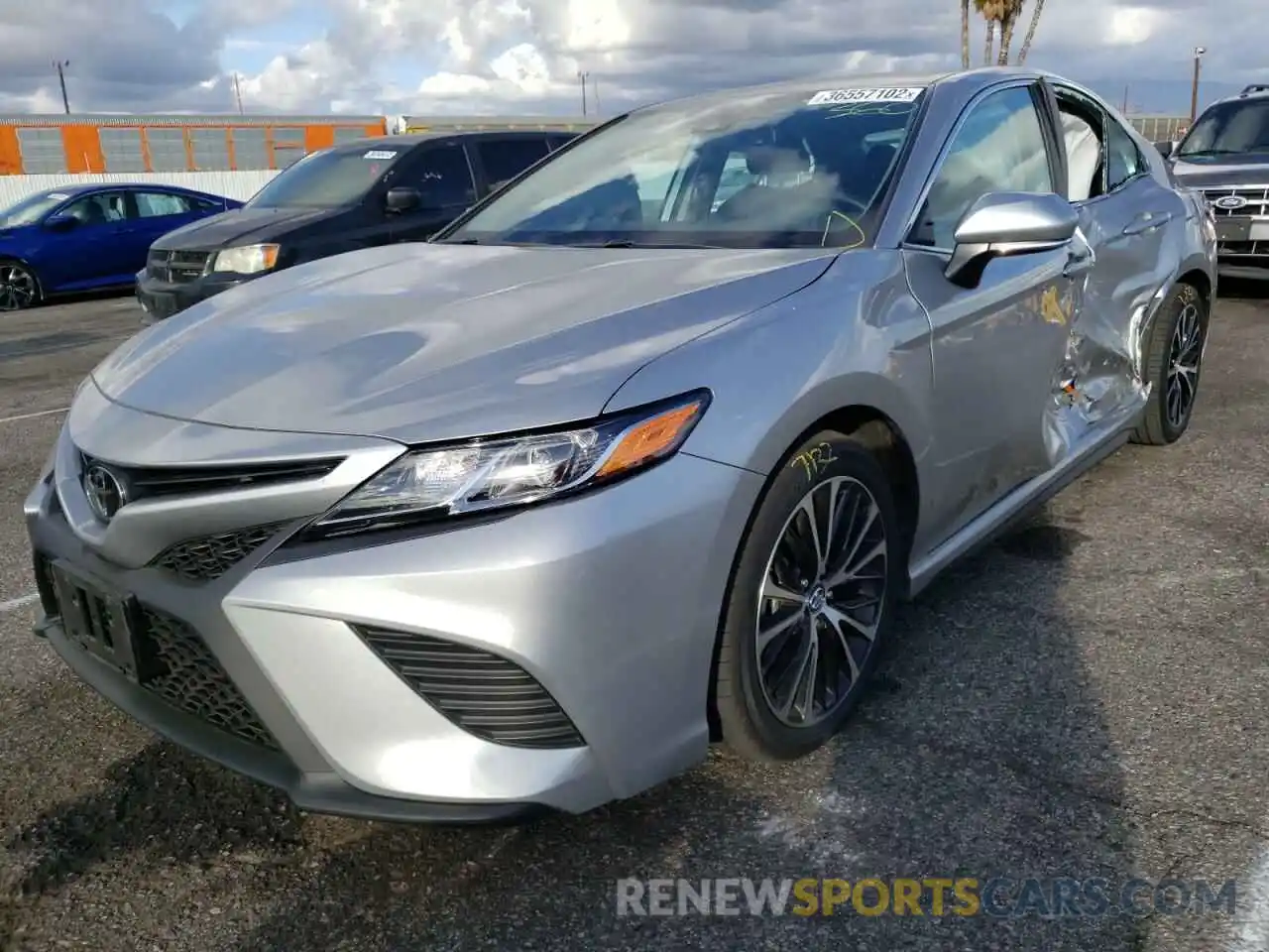 2 Photograph of a damaged car 4T1B11HK2KU162818 TOYOTA CAMRY 2019