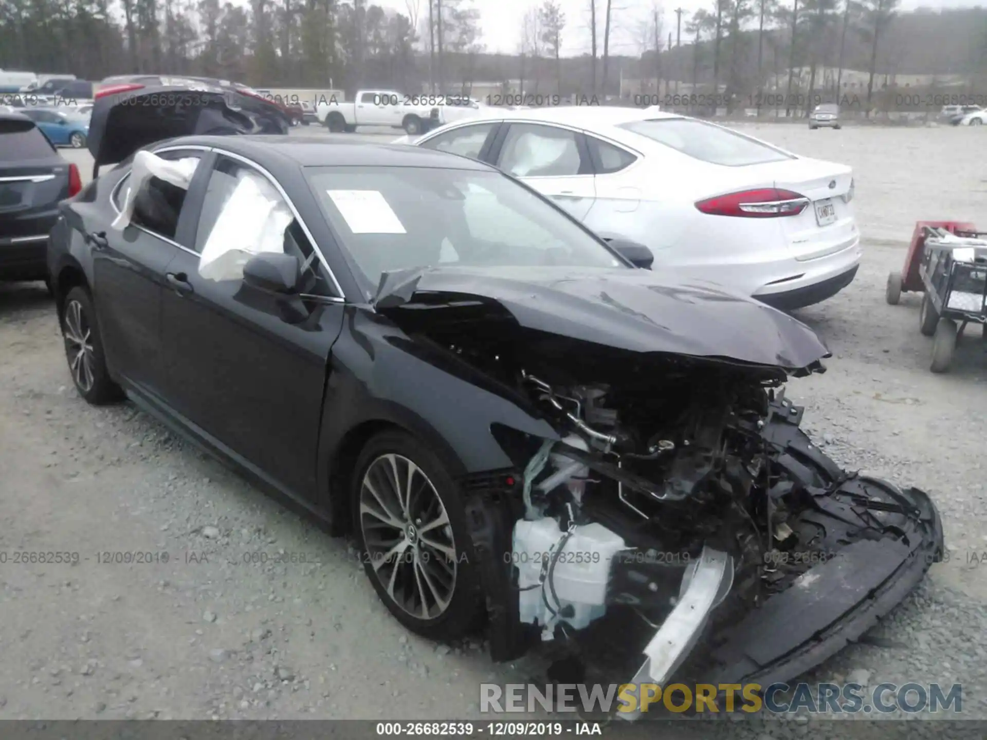 1 Photograph of a damaged car 4T1B11HK2KU164133 TOYOTA CAMRY 2019