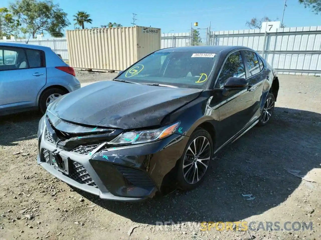 2 Photograph of a damaged car 4T1B11HK2KU164701 TOYOTA CAMRY 2019