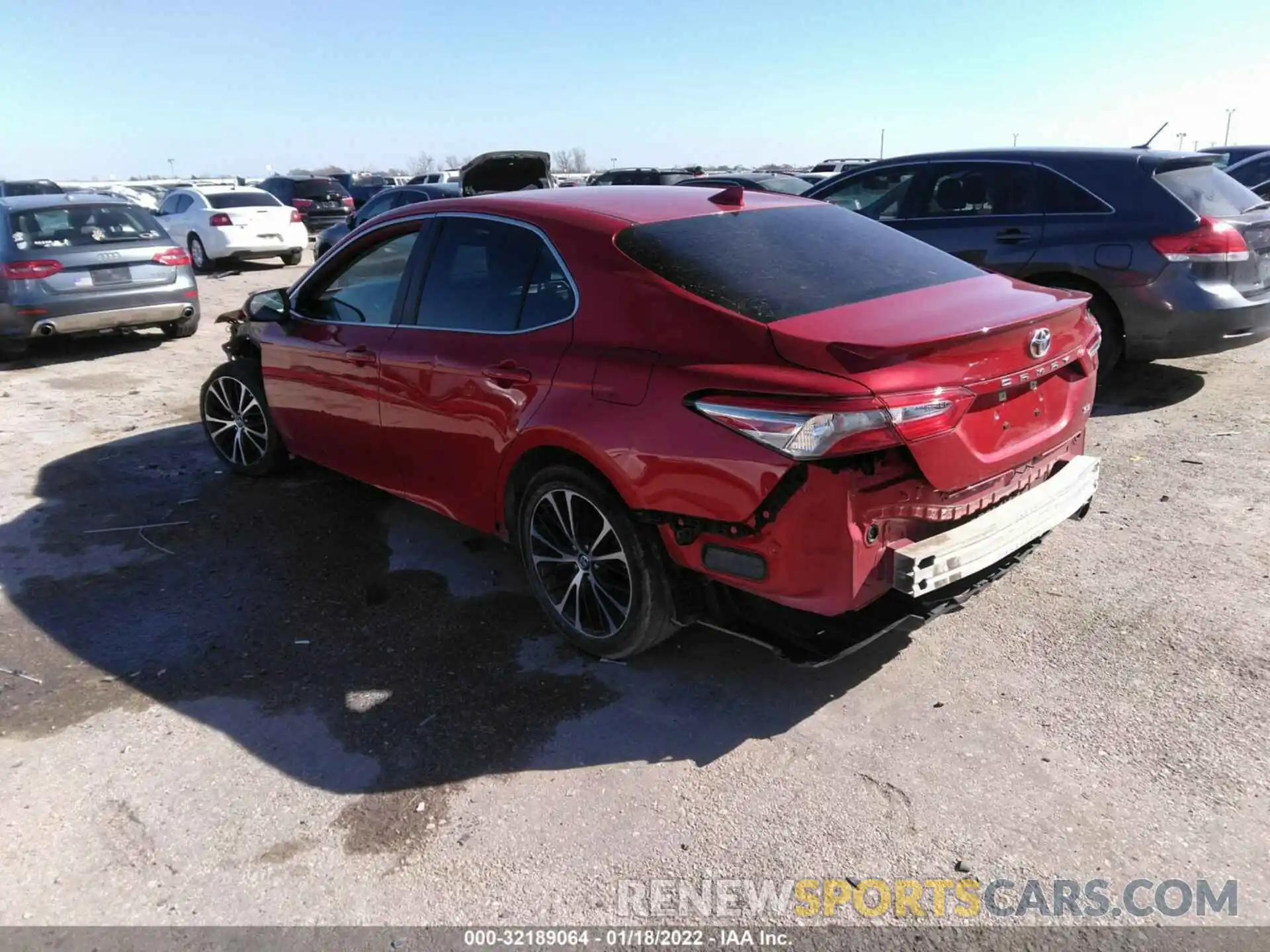 3 Photograph of a damaged car 4T1B11HK2KU165475 TOYOTA CAMRY 2019