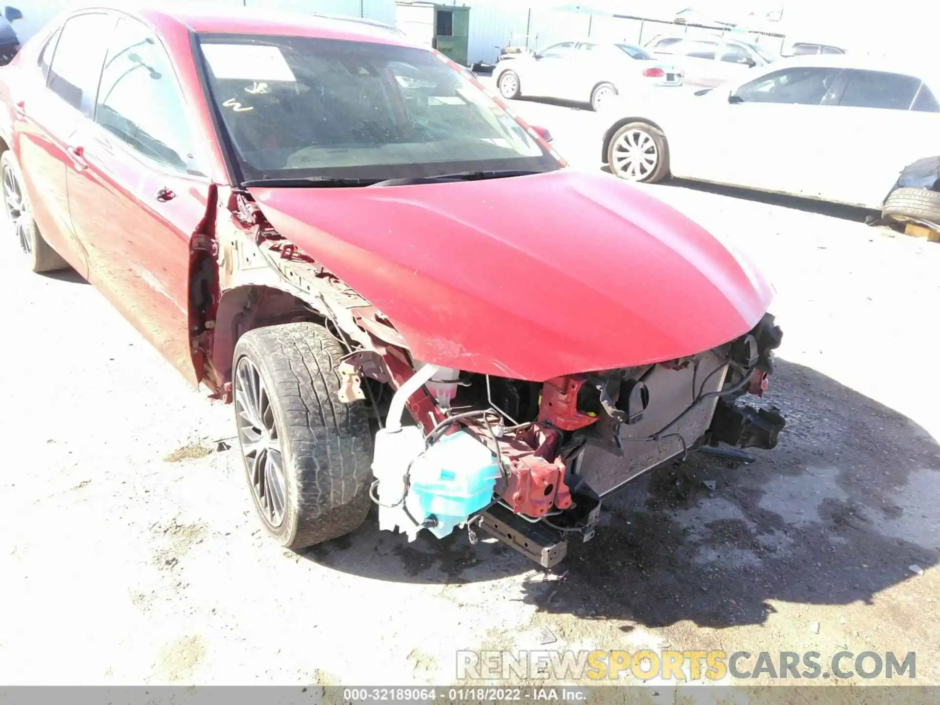 6 Photograph of a damaged car 4T1B11HK2KU165475 TOYOTA CAMRY 2019