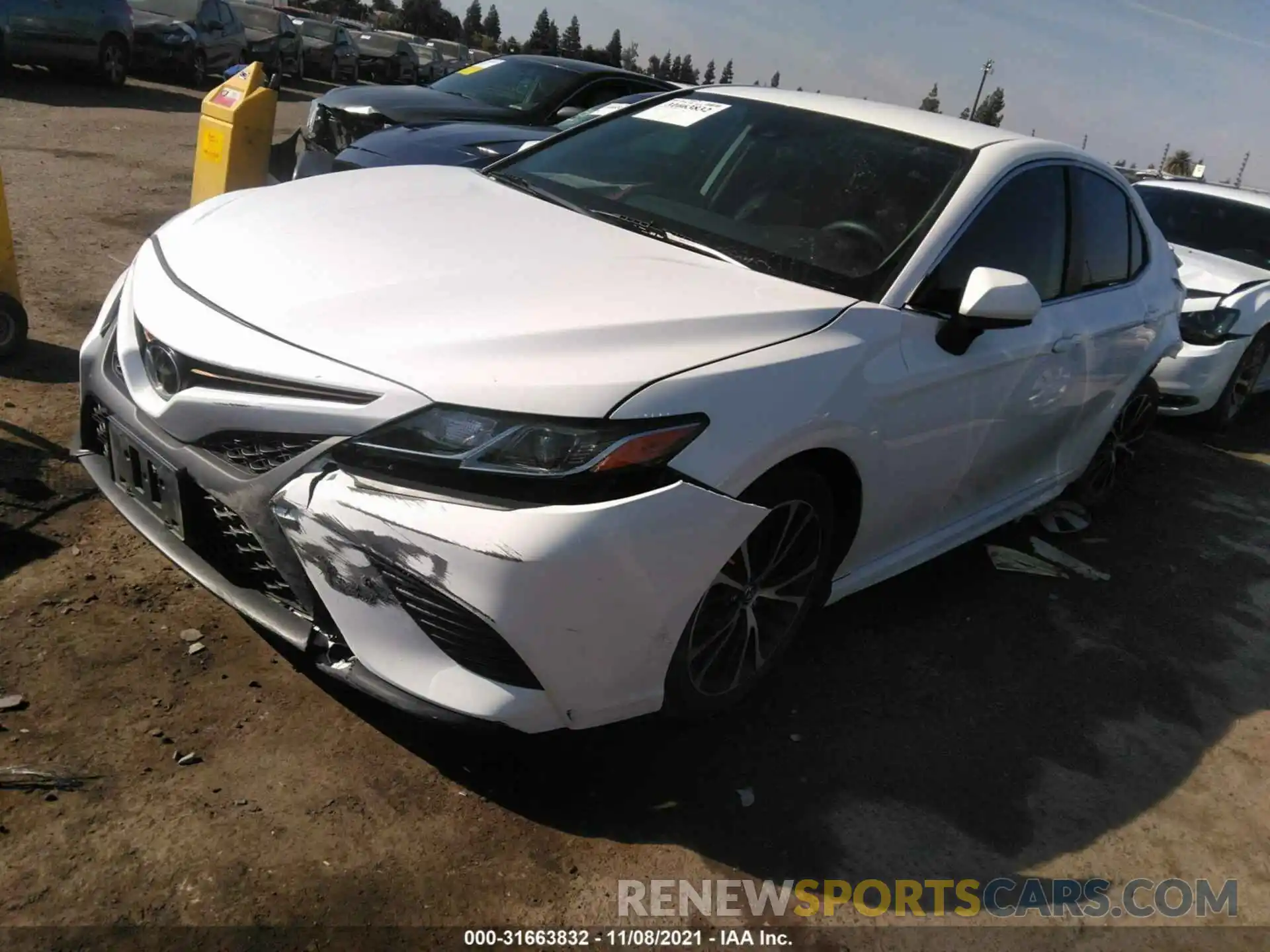 2 Photograph of a damaged car 4T1B11HK2KU168019 TOYOTA CAMRY 2019