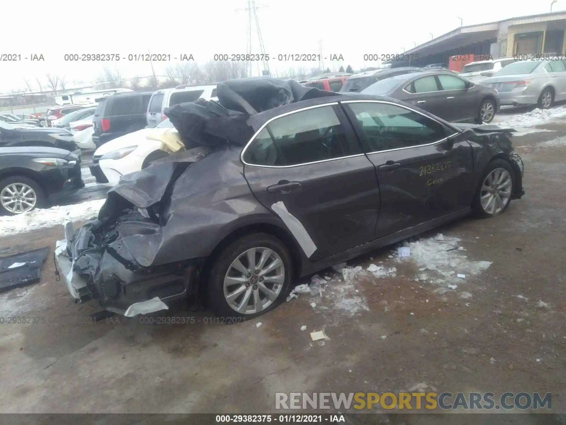 4 Photograph of a damaged car 4T1B11HK2KU168487 TOYOTA CAMRY 2019