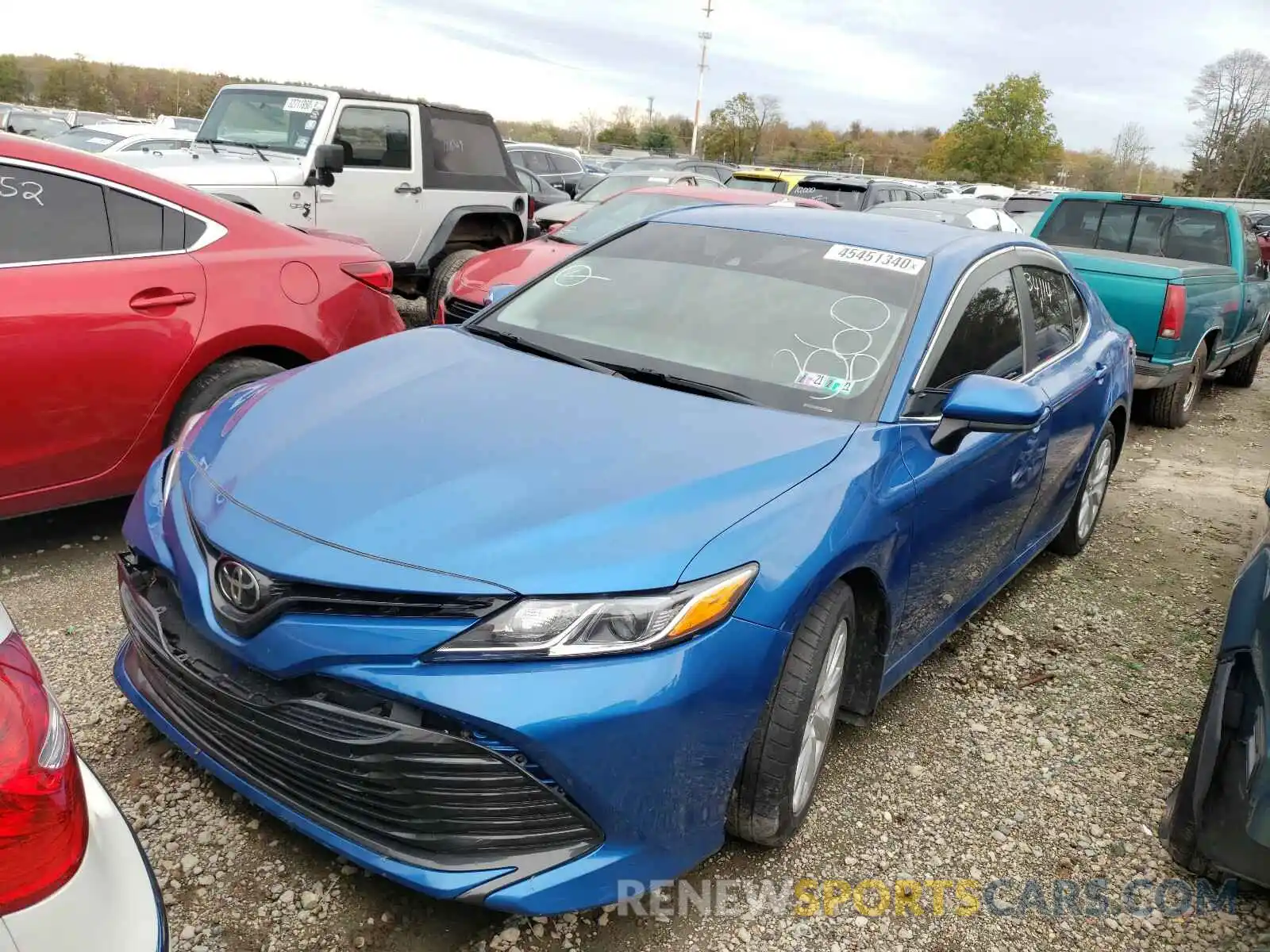 2 Photograph of a damaged car 4T1B11HK2KU169378 TOYOTA CAMRY 2019