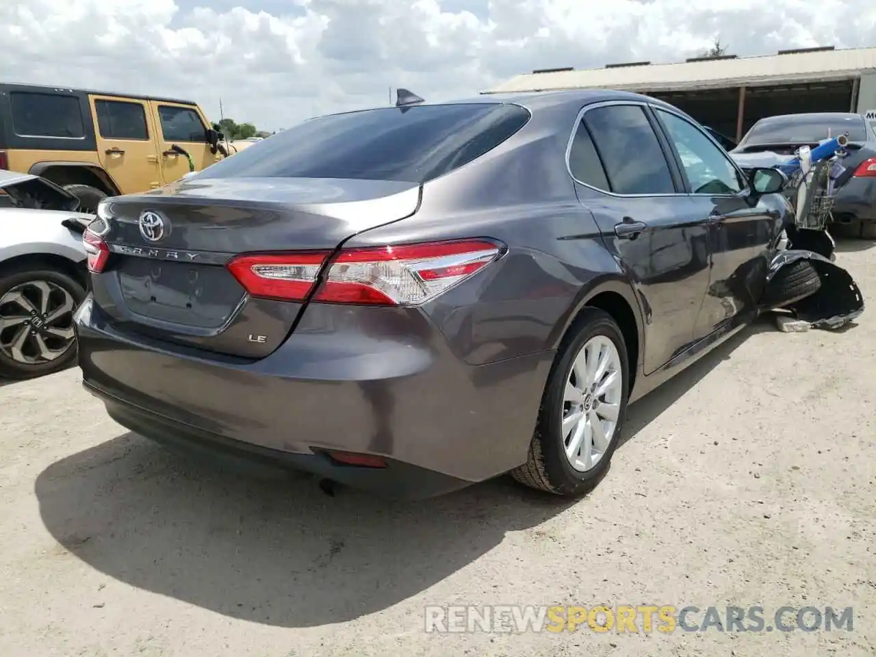 4 Photograph of a damaged car 4T1B11HK2KU169459 TOYOTA CAMRY 2019