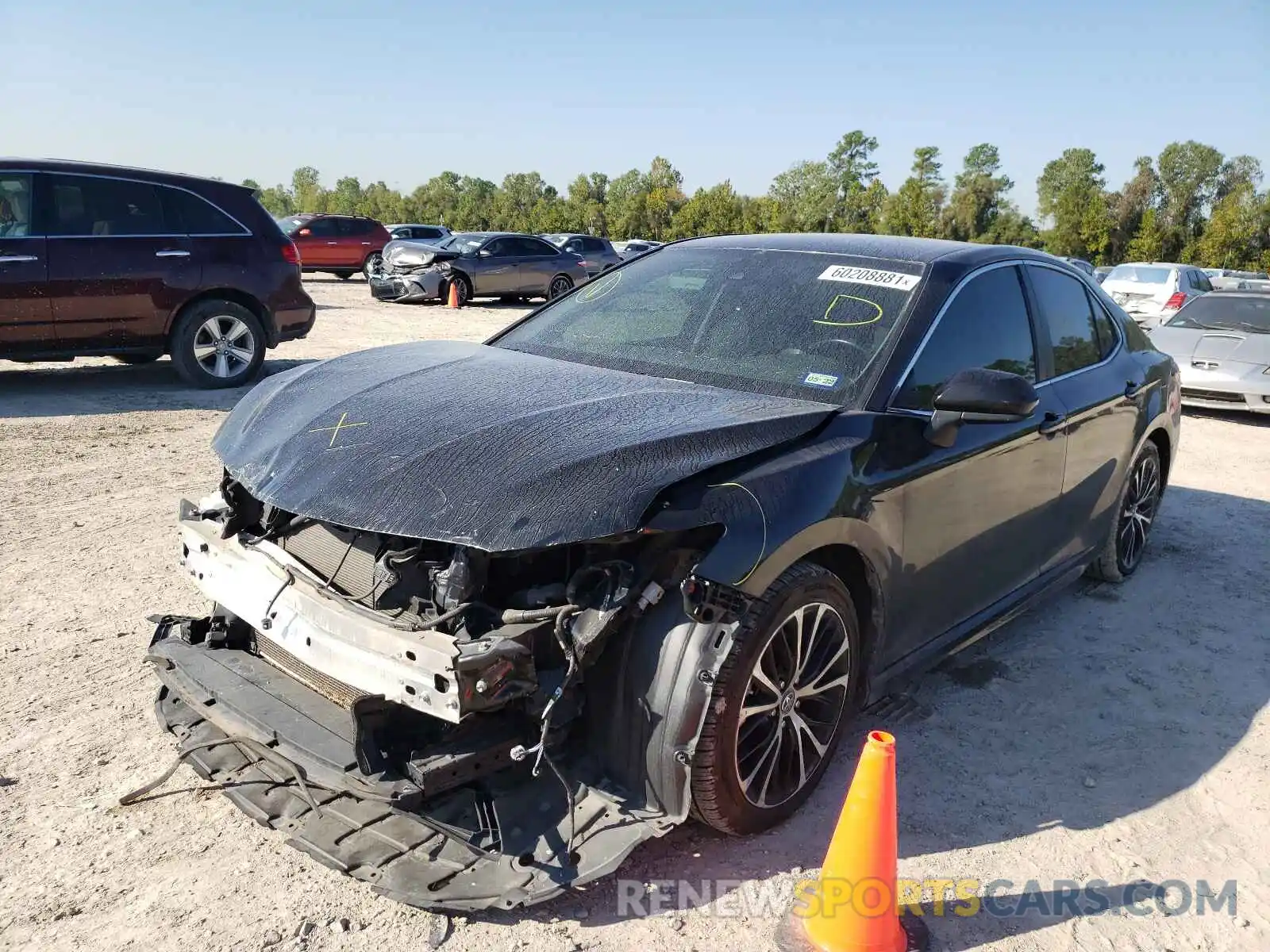 2 Photograph of a damaged car 4T1B11HK2KU169543 TOYOTA CAMRY 2019