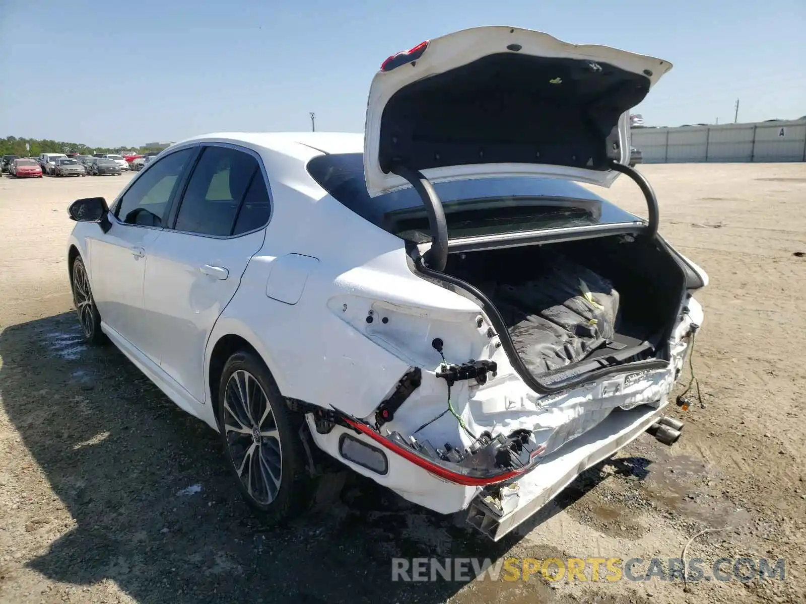 3 Photograph of a damaged car 4T1B11HK2KU169686 TOYOTA CAMRY 2019