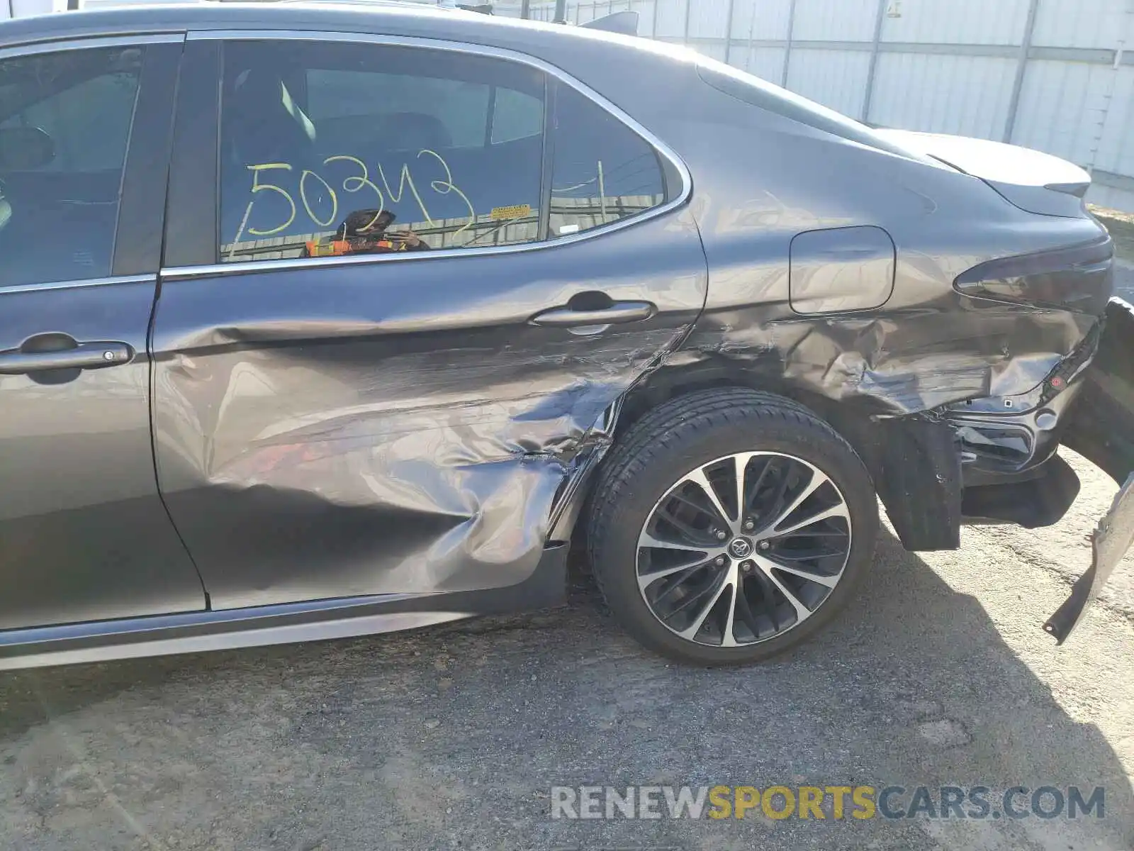 9 Photograph of a damaged car 4T1B11HK2KU169705 TOYOTA CAMRY 2019