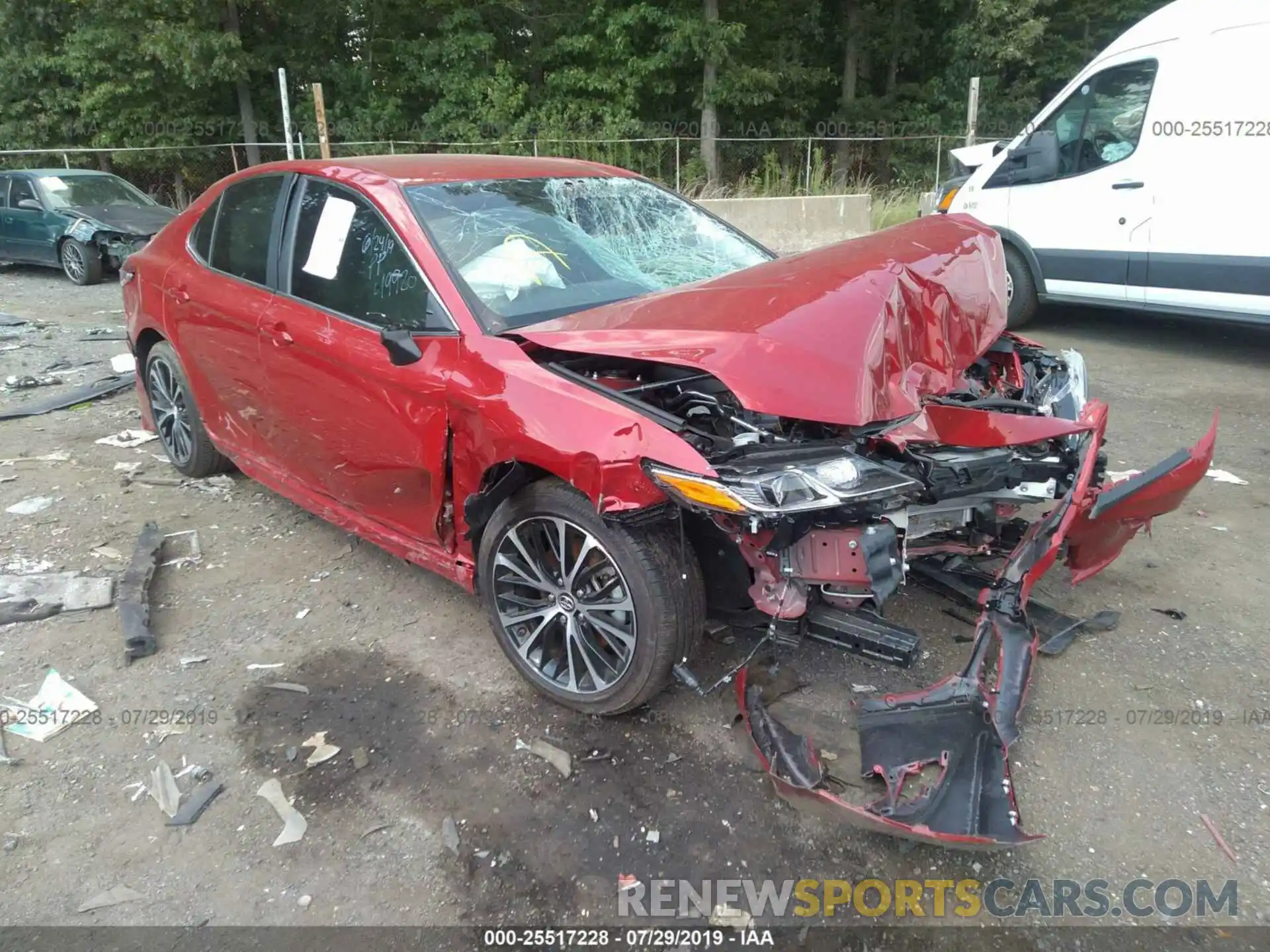 1 Photograph of a damaged car 4T1B11HK2KU171146 TOYOTA CAMRY 2019