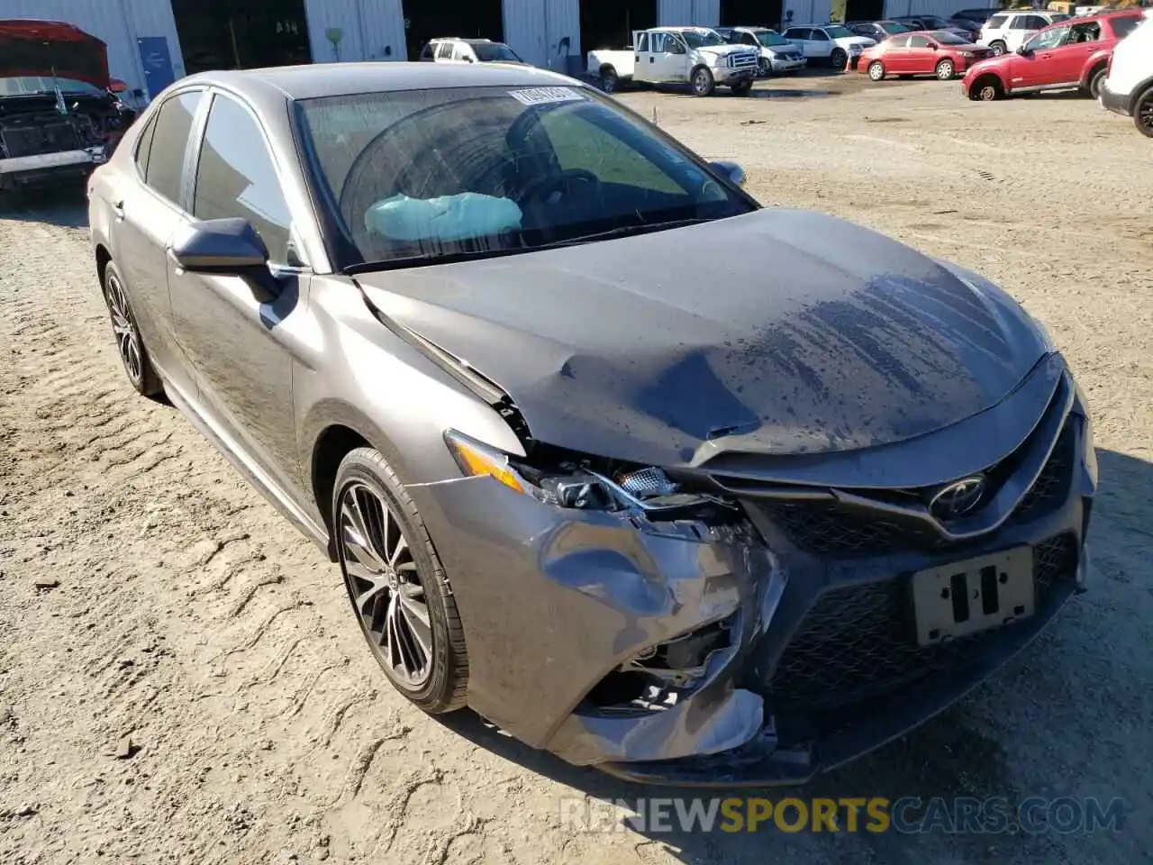 1 Photograph of a damaged car 4T1B11HK2KU172037 TOYOTA CAMRY 2019