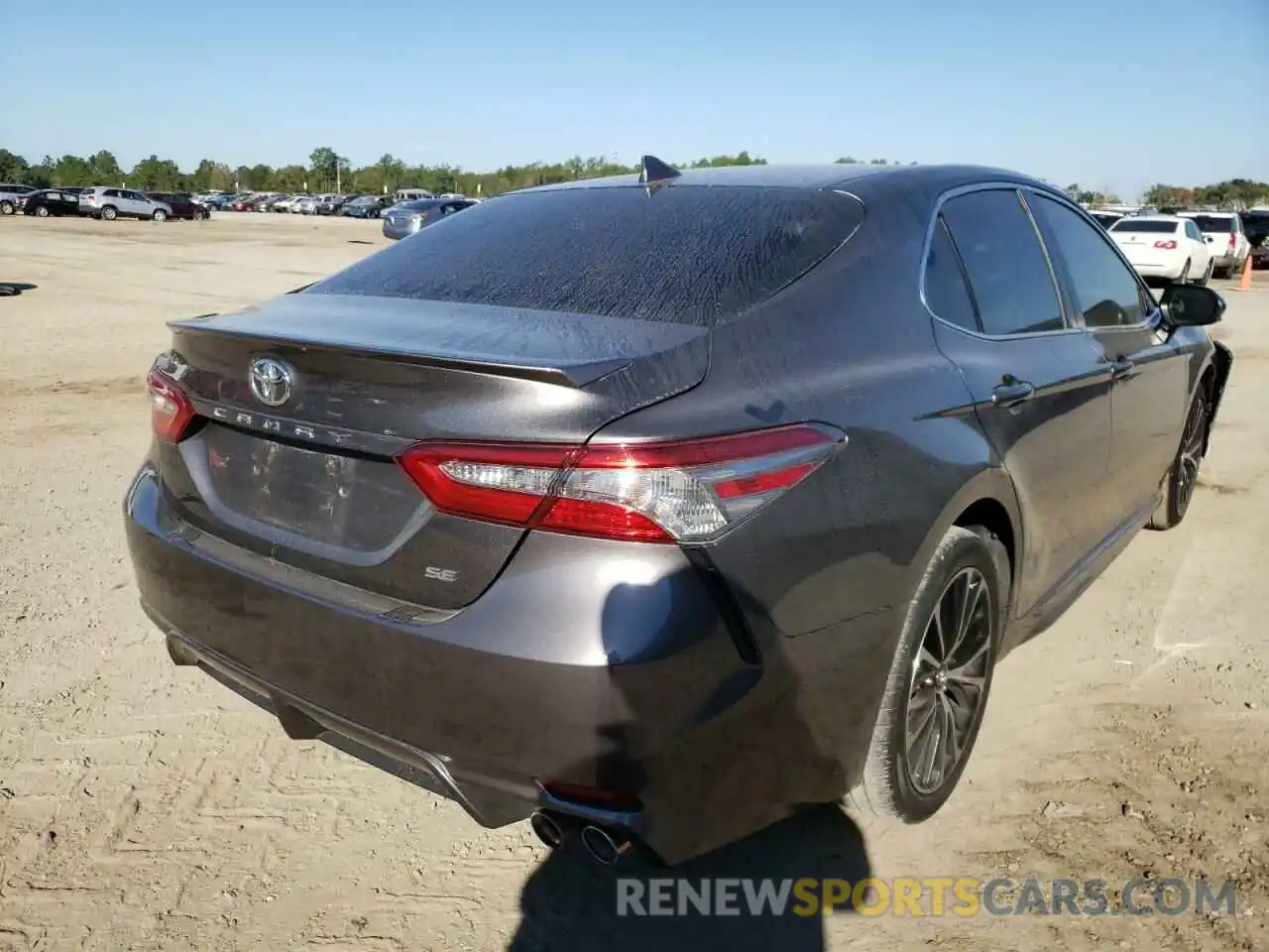 4 Photograph of a damaged car 4T1B11HK2KU172037 TOYOTA CAMRY 2019