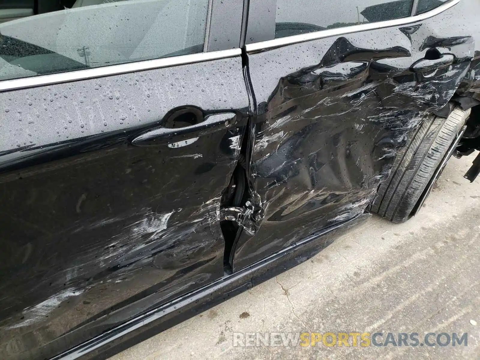 9 Photograph of a damaged car 4T1B11HK2KU172264 TOYOTA CAMRY 2019