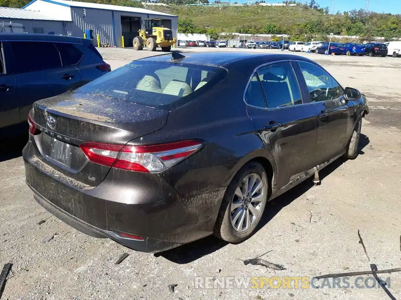 4 Photograph of a damaged car 4T1B11HK2KU172345 TOYOTA CAMRY 2019