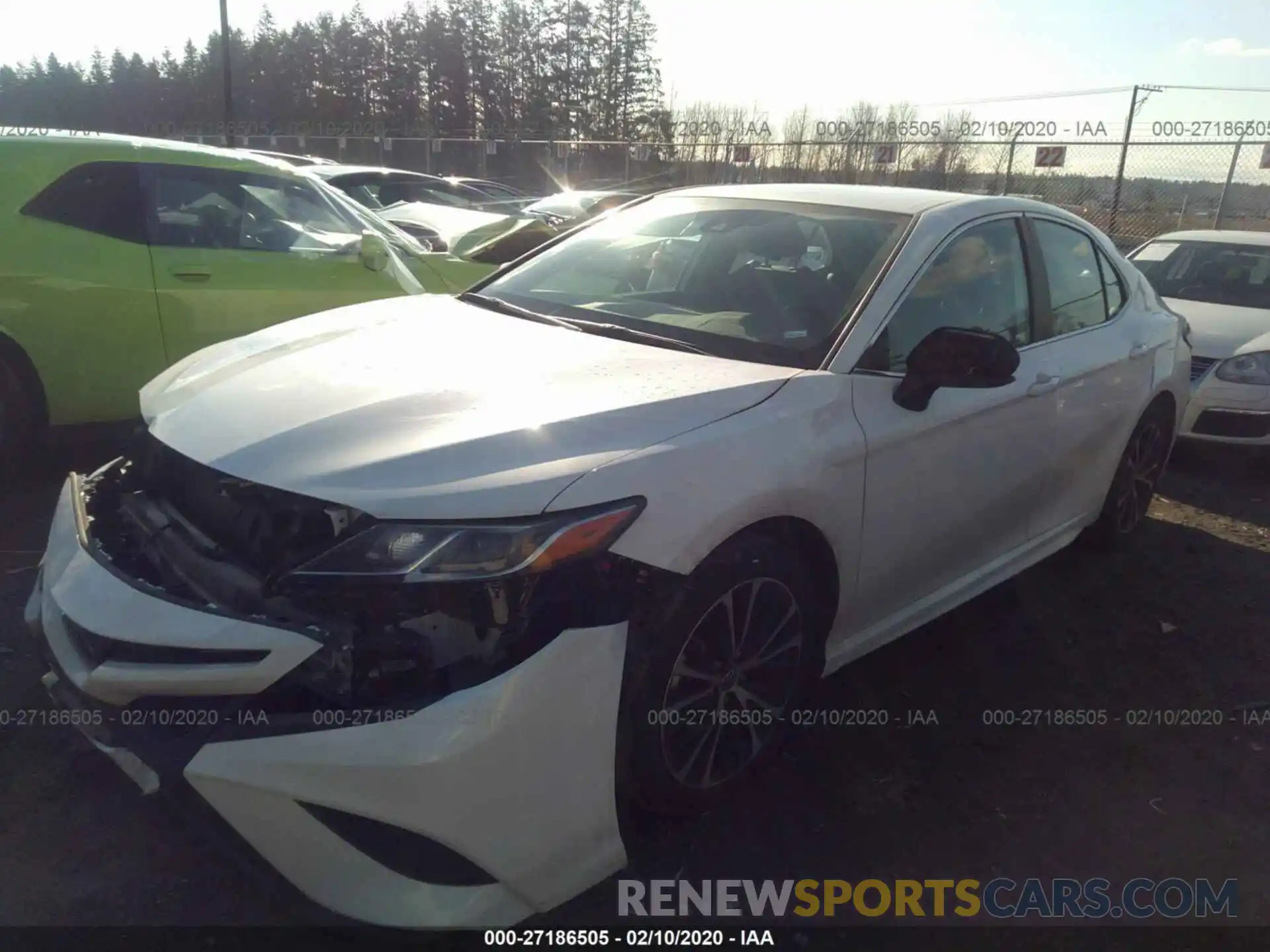 2 Photograph of a damaged car 4T1B11HK2KU172748 TOYOTA CAMRY 2019