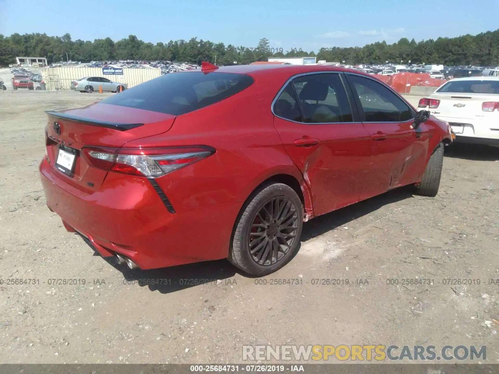 4 Photograph of a damaged car 4T1B11HK2KU175262 TOYOTA CAMRY 2019