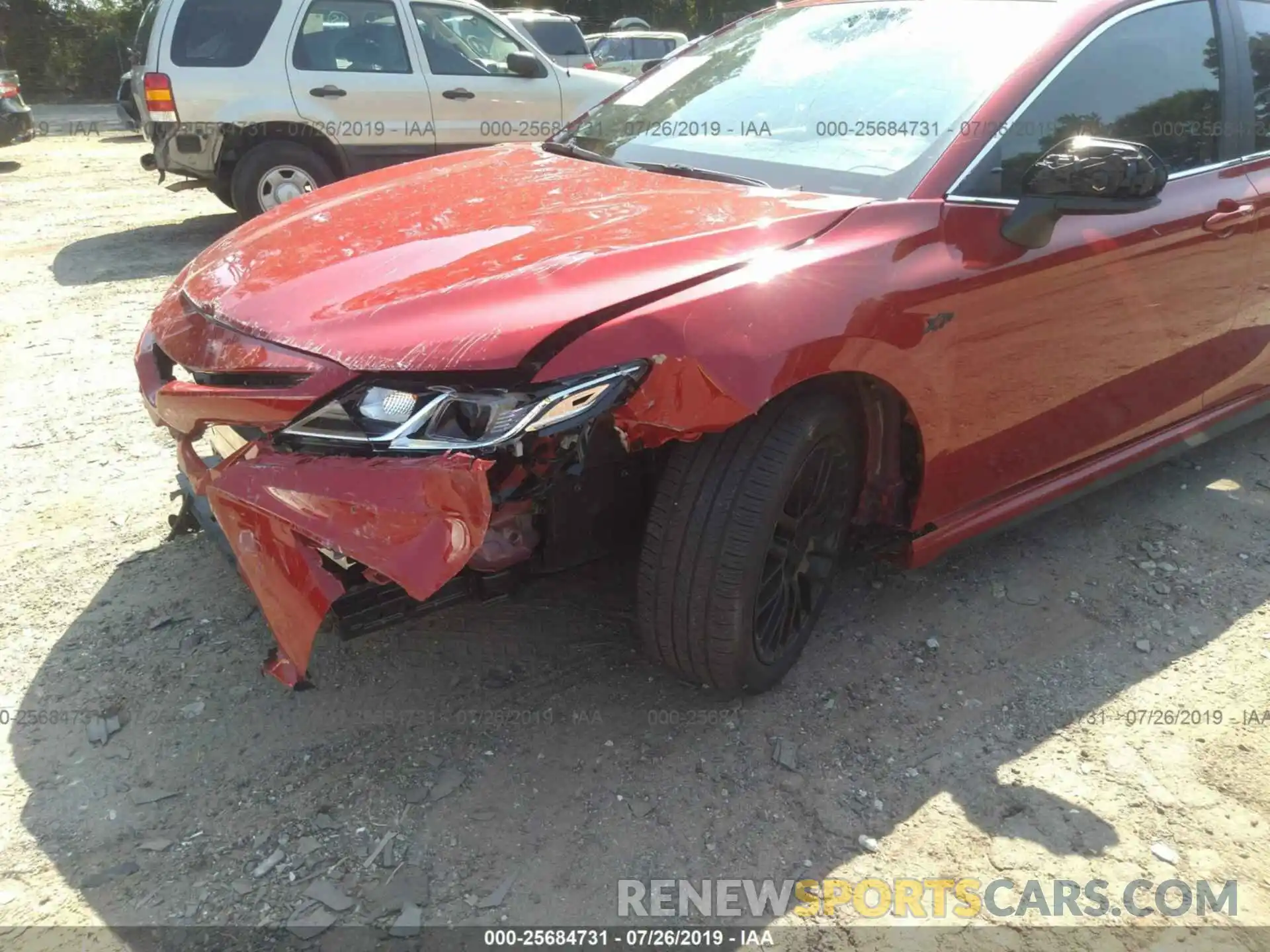 6 Photograph of a damaged car 4T1B11HK2KU175262 TOYOTA CAMRY 2019