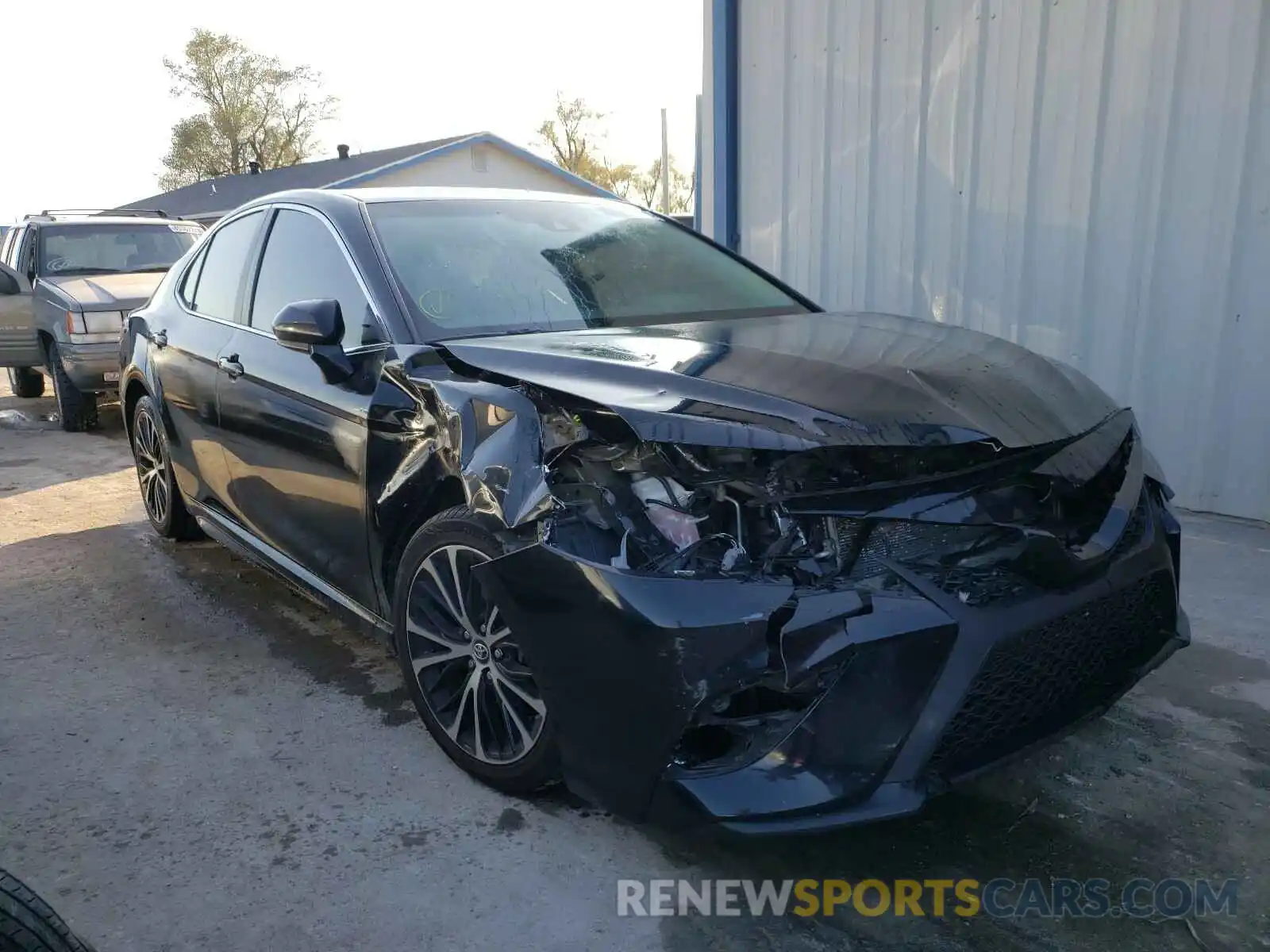 1 Photograph of a damaged car 4T1B11HK2KU177416 TOYOTA CAMRY 2019