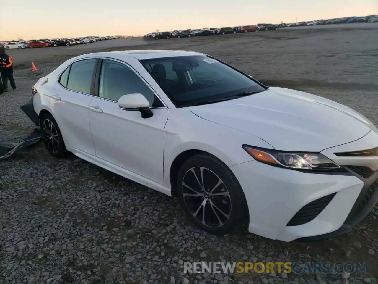 1 Photograph of a damaged car 4T1B11HK2KU179022 TOYOTA CAMRY 2019