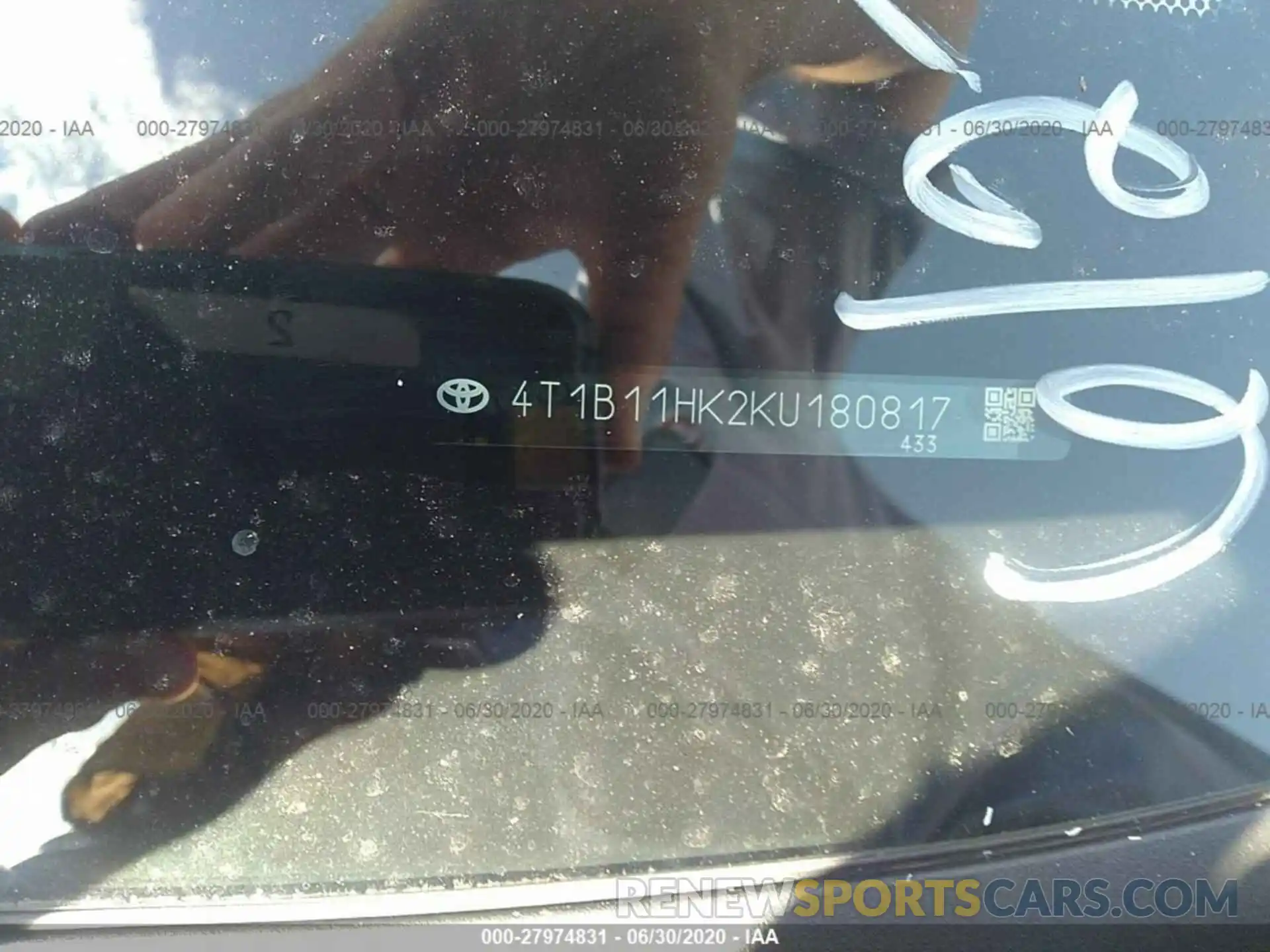 9 Photograph of a damaged car 4T1B11HK2KU180817 TOYOTA CAMRY 2019