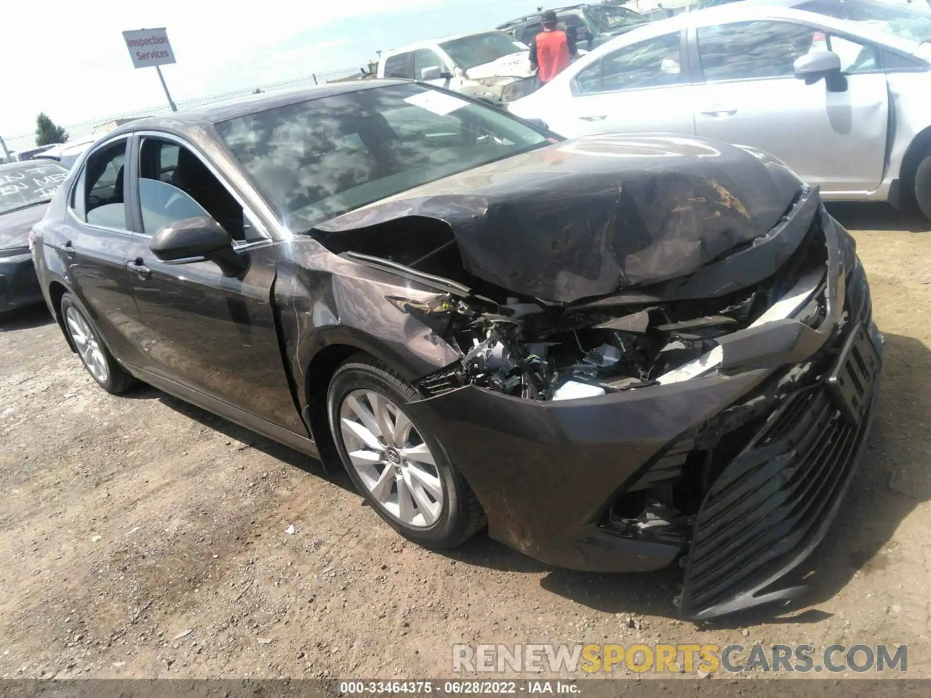 1 Photograph of a damaged car 4T1B11HK2KU180851 TOYOTA CAMRY 2019